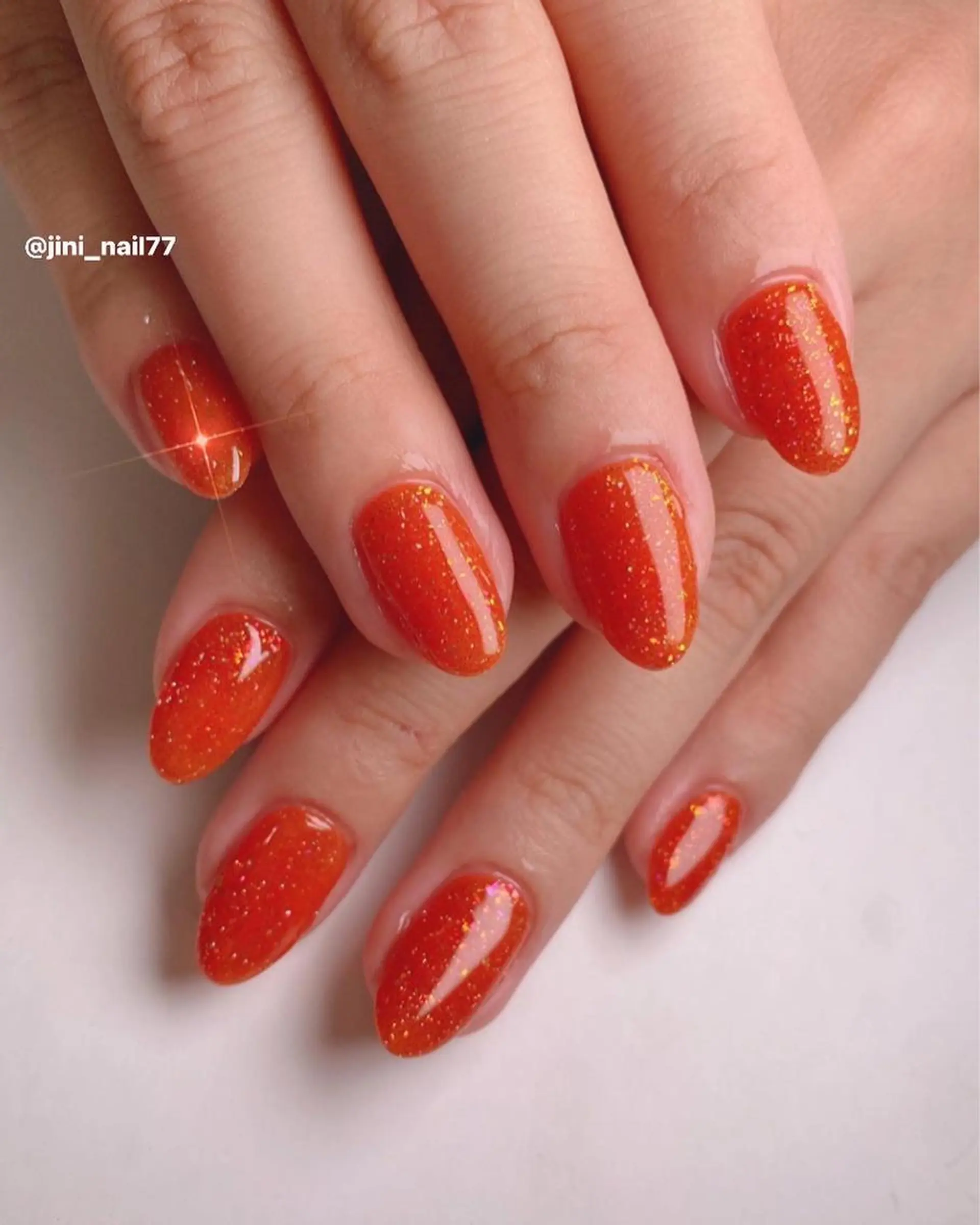 ネイル JINI NAIL所属・ジニ ネイルのネイルデザイン