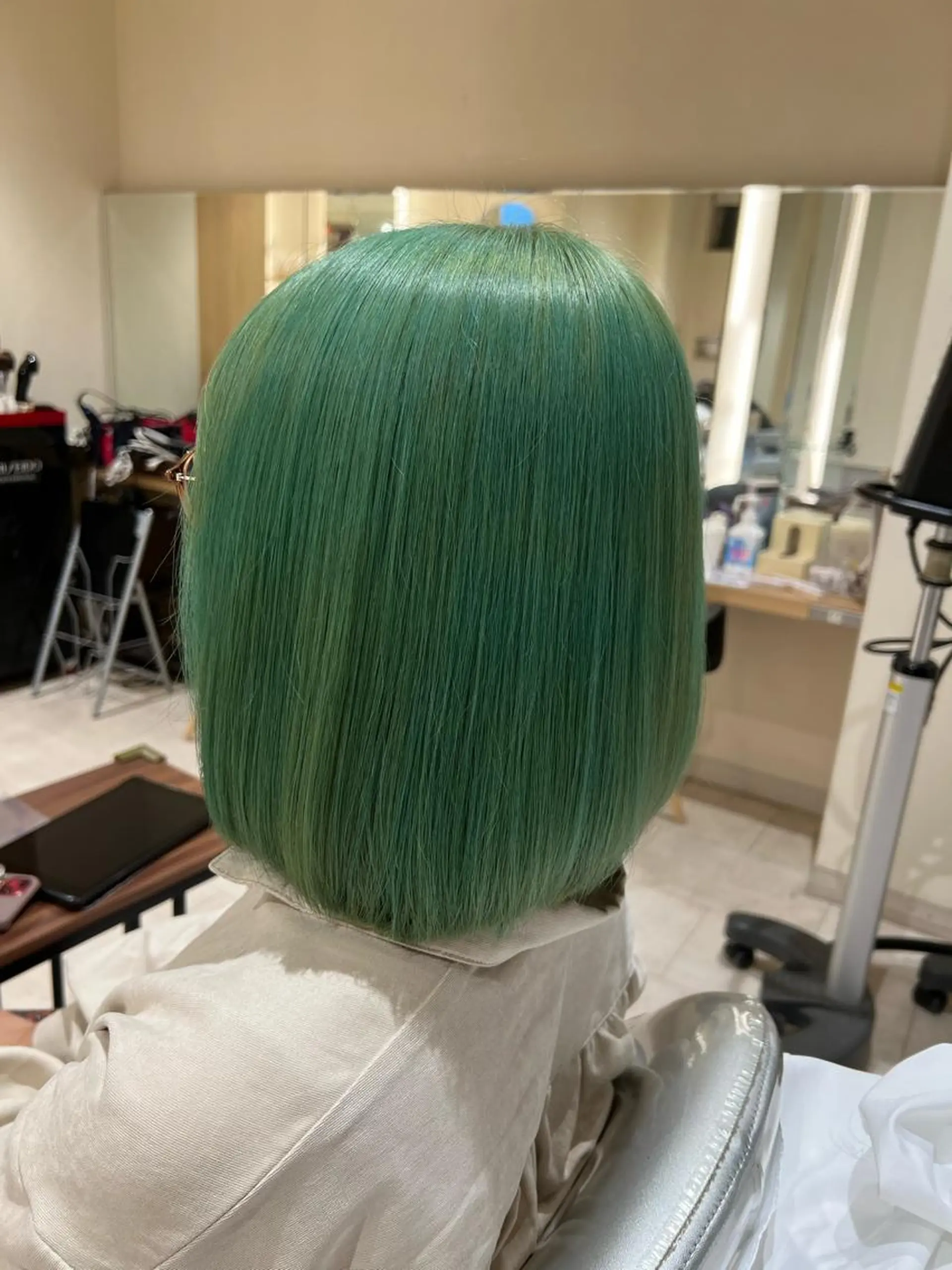 カラー ブリーチ 久永 菫のヘアスタイル