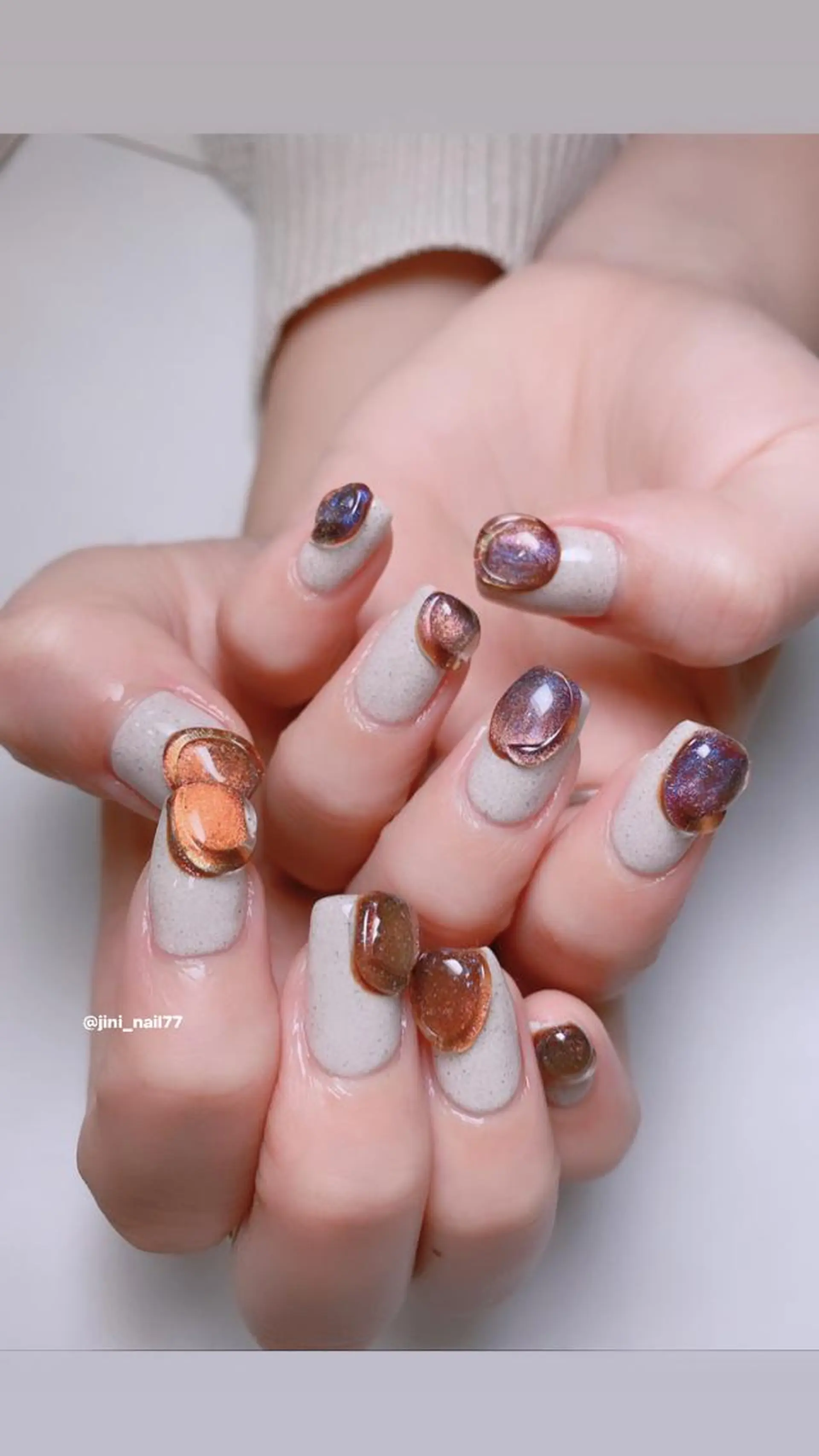 ネイル JINI NAIL所属・ジニ ネイルのネイルデザイン