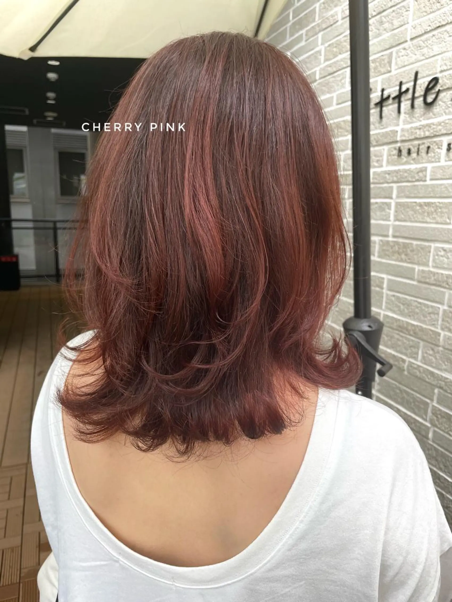 ミディアム レイヤーカット ウルフカット ウルフレイヤー カット LITTLE _KATOのヘアスタイル