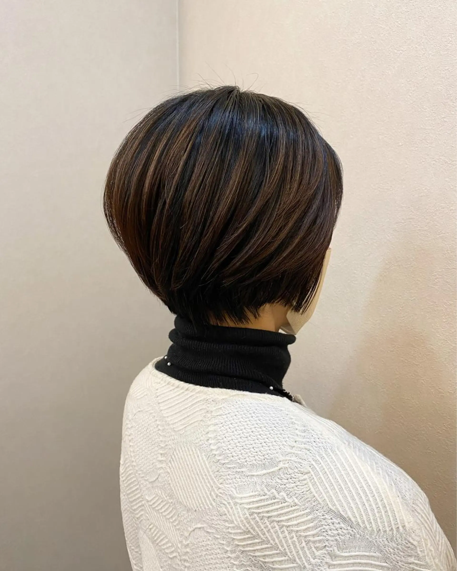 ショート カラー ショートヘア 林 瑠夏のヘアスタイル