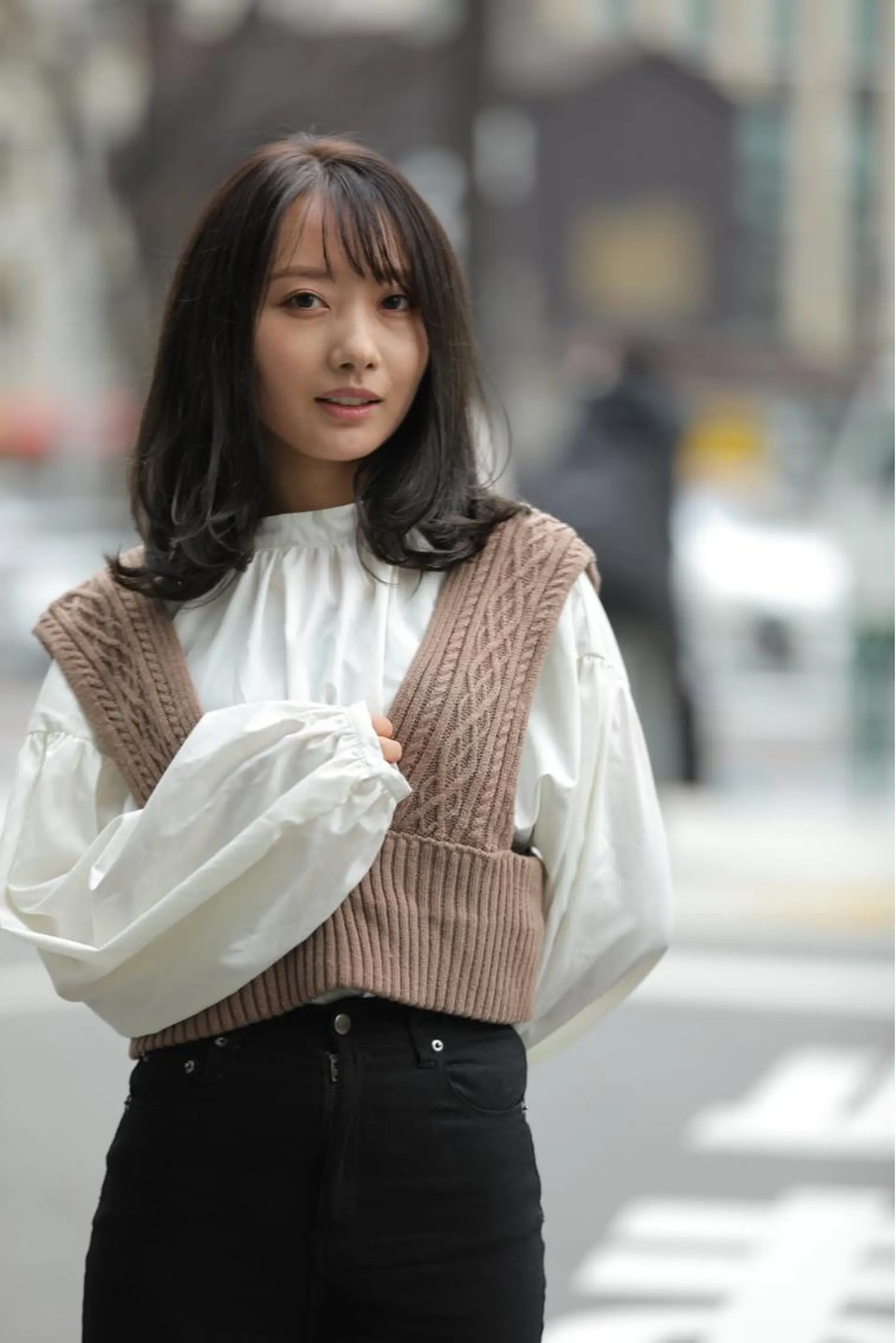 ミディアム Endearing 銀座/レイヤーカットのヘアスタイル