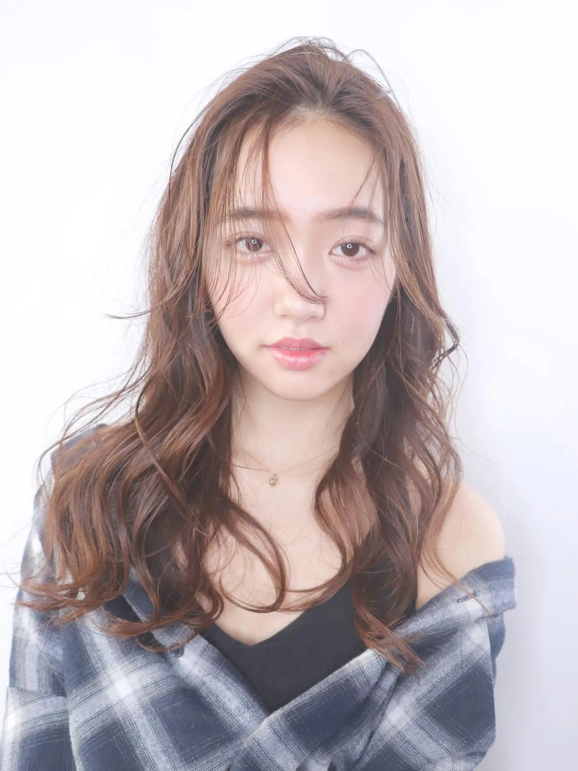 セミロング カラー パーマ ヘアアレンジ ITbyALBUM 中野店のヘアスタイル