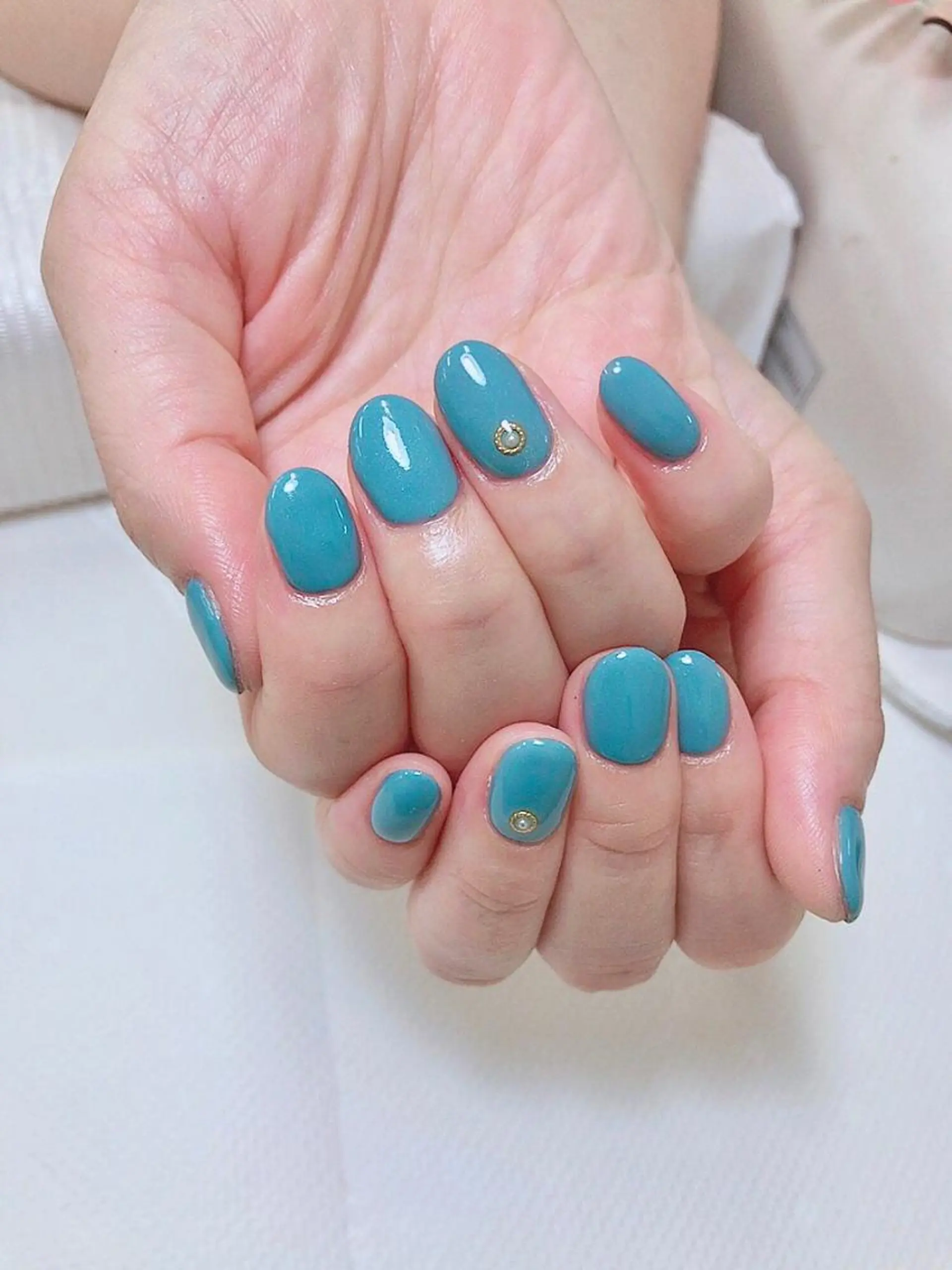 ネイル 渋谷FREEVE所属・MAXKELLY miku☺︎のネイルデザイン