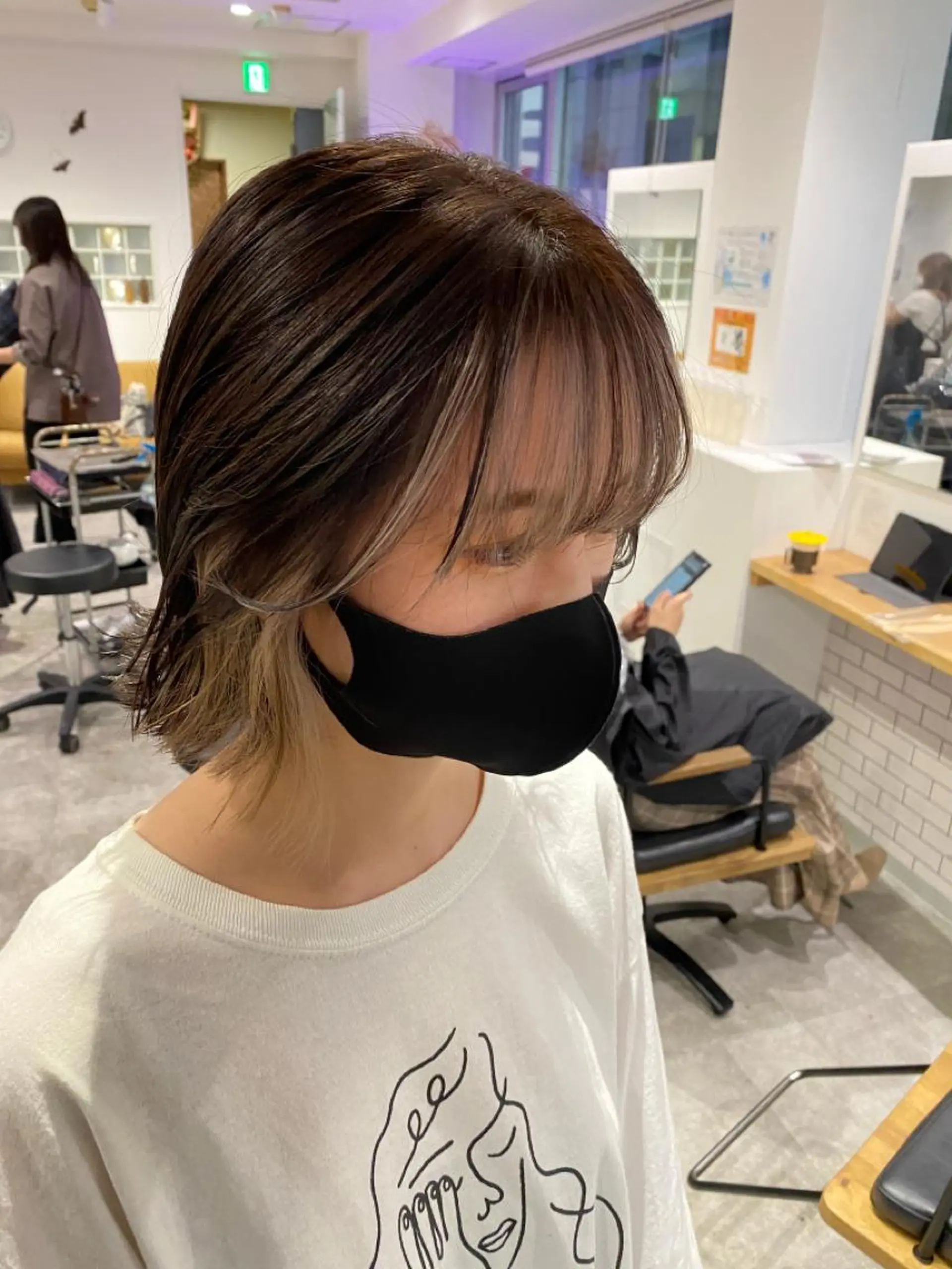 ショート カラー ヘアカラー JILBLAN京都 ショート/ハイライトのヘアスタイル