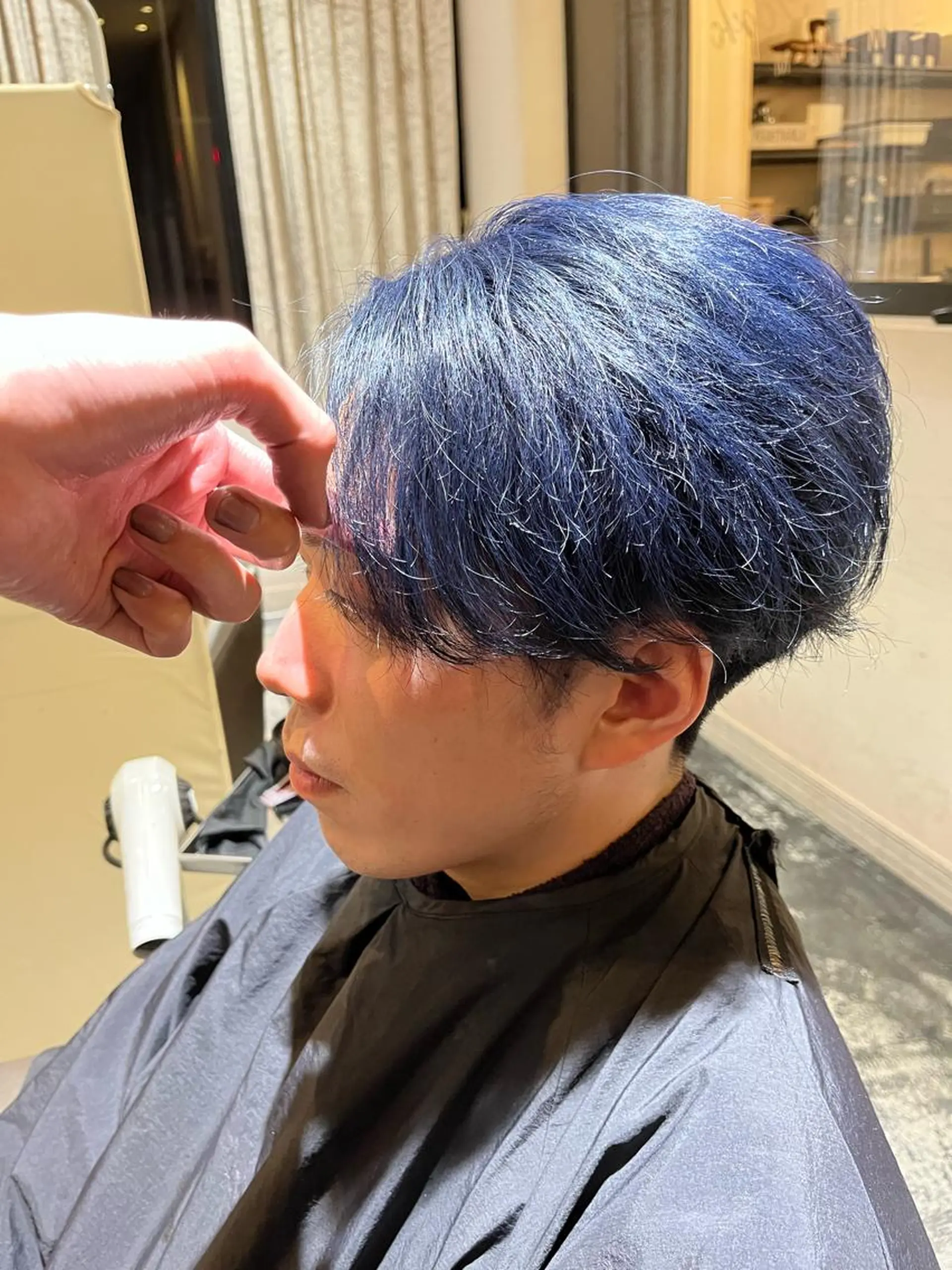 ショート カット ヘアカラー 道下 颯人のヘアスタイル