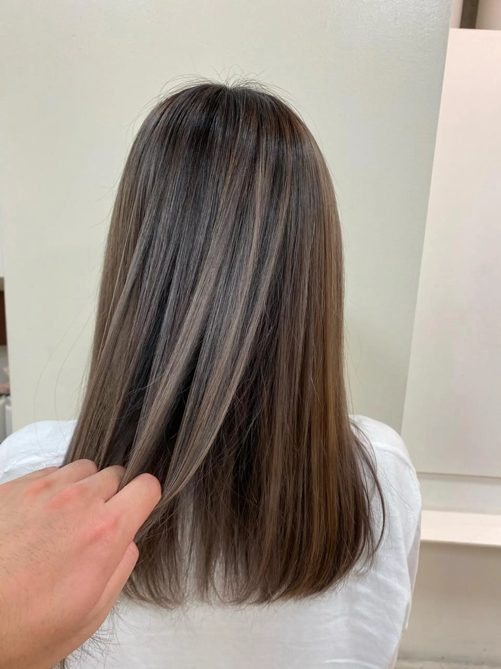 ロング 東 海斗のヘアスタイル