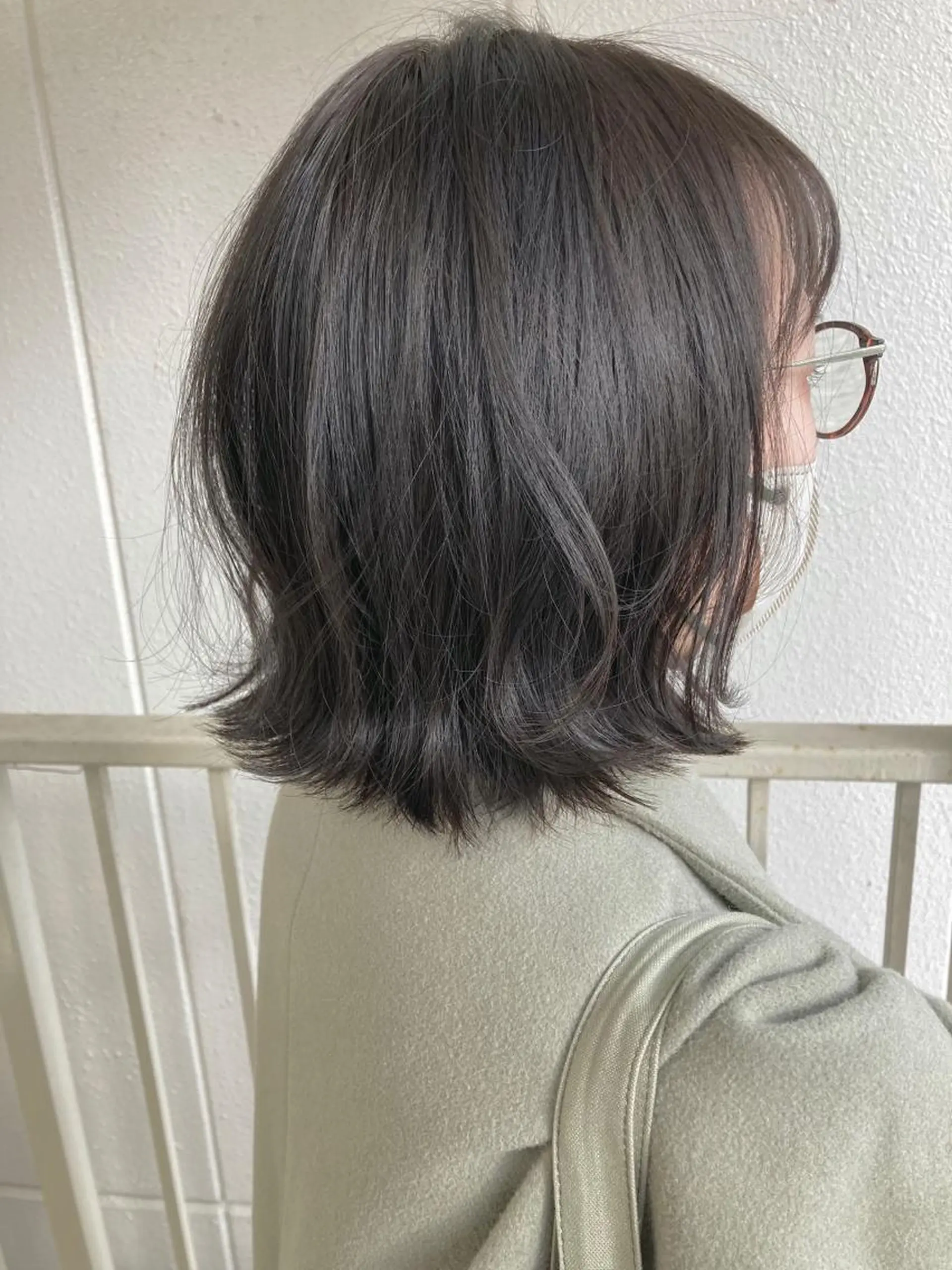 ミディアム roka ノゾミのヘアスタイル