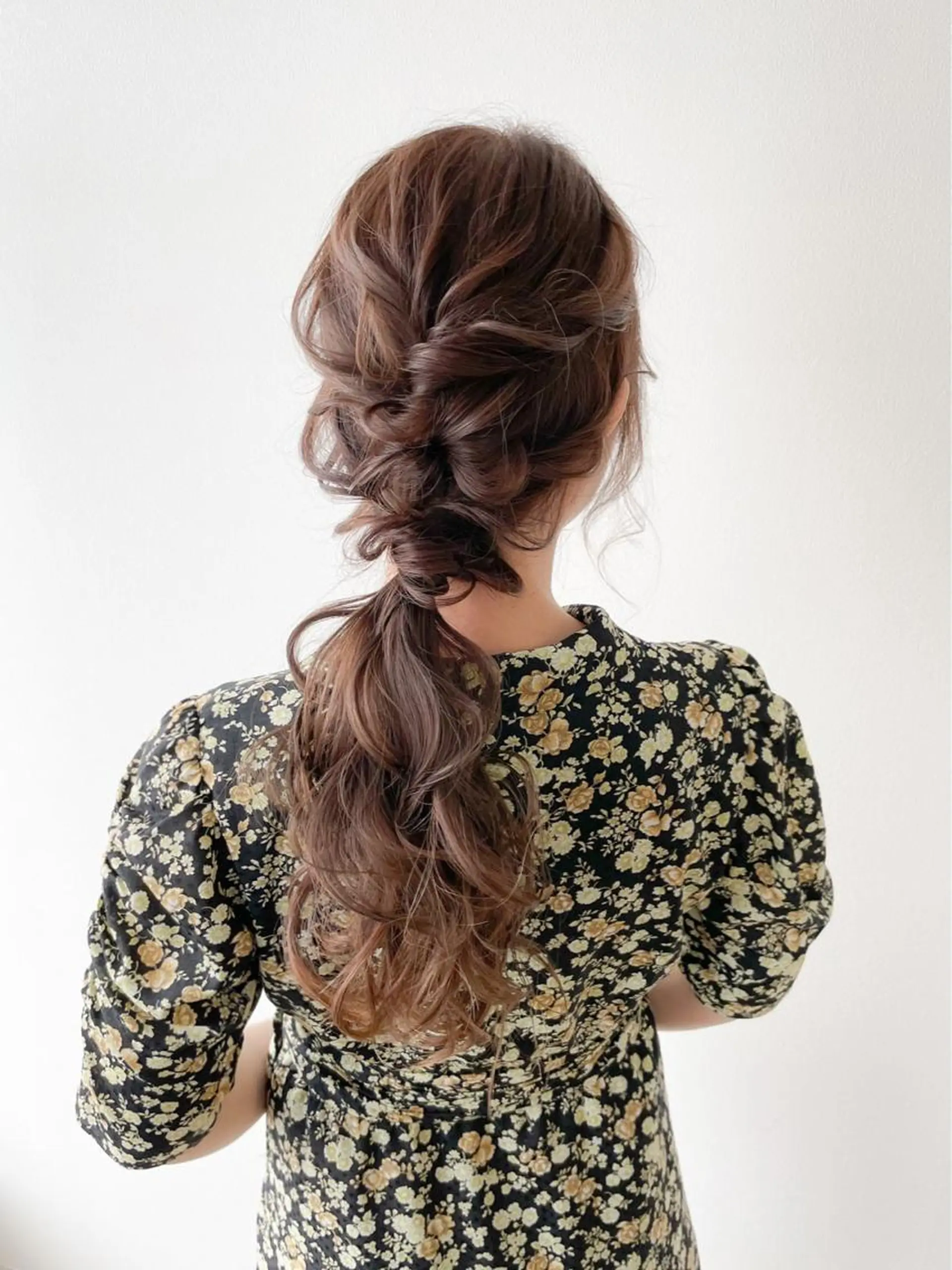 ロング カラー ヘアアレンジ ベージュカラー autre所属・大久保 ひでなりのヘアスタイル