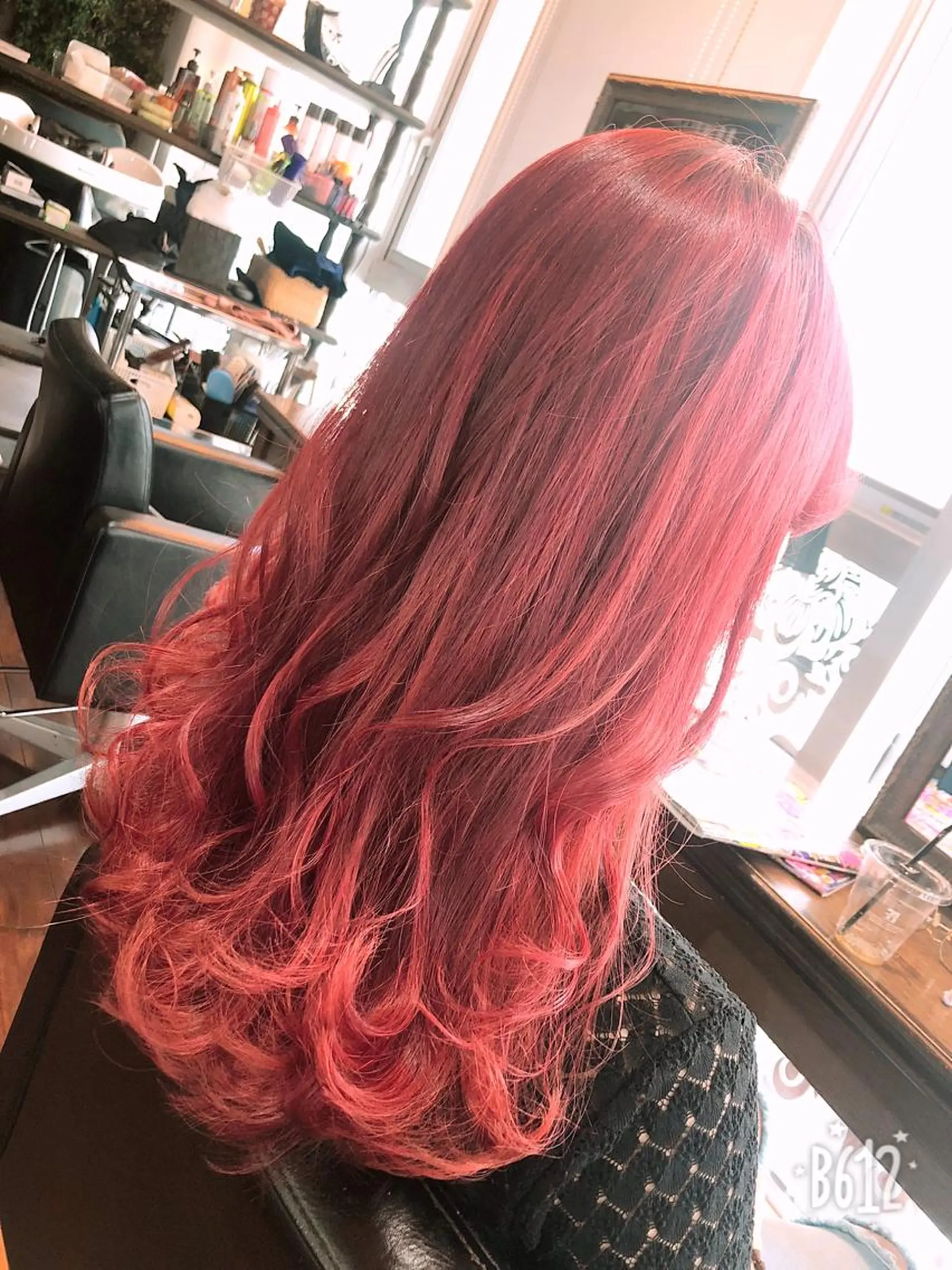 ロング カラー 吉本 yoshimotoのヘアスタイル