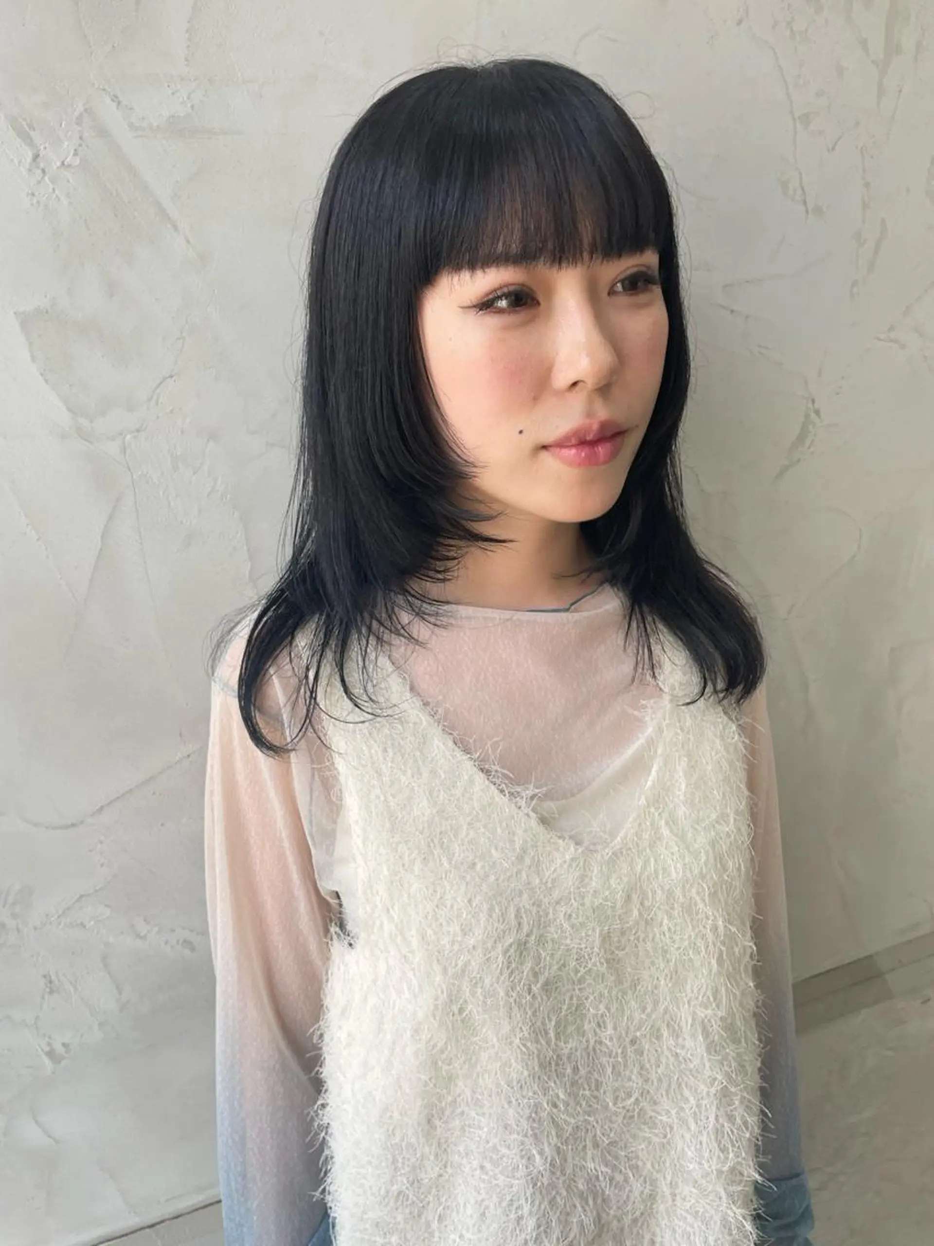 ミディアム レイヤーカット カット MaisonHALU 松浦光咲のヘアスタイル