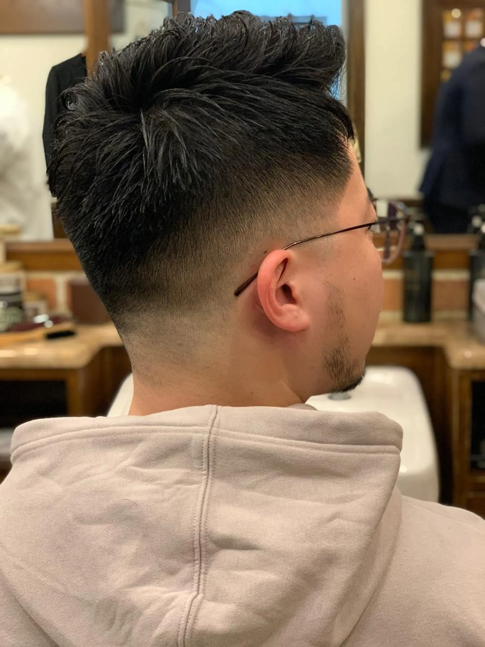 ショート HIRO銀座　バーバーショップ丸の内所属・ヒロ銀座 林のヘアスタイル