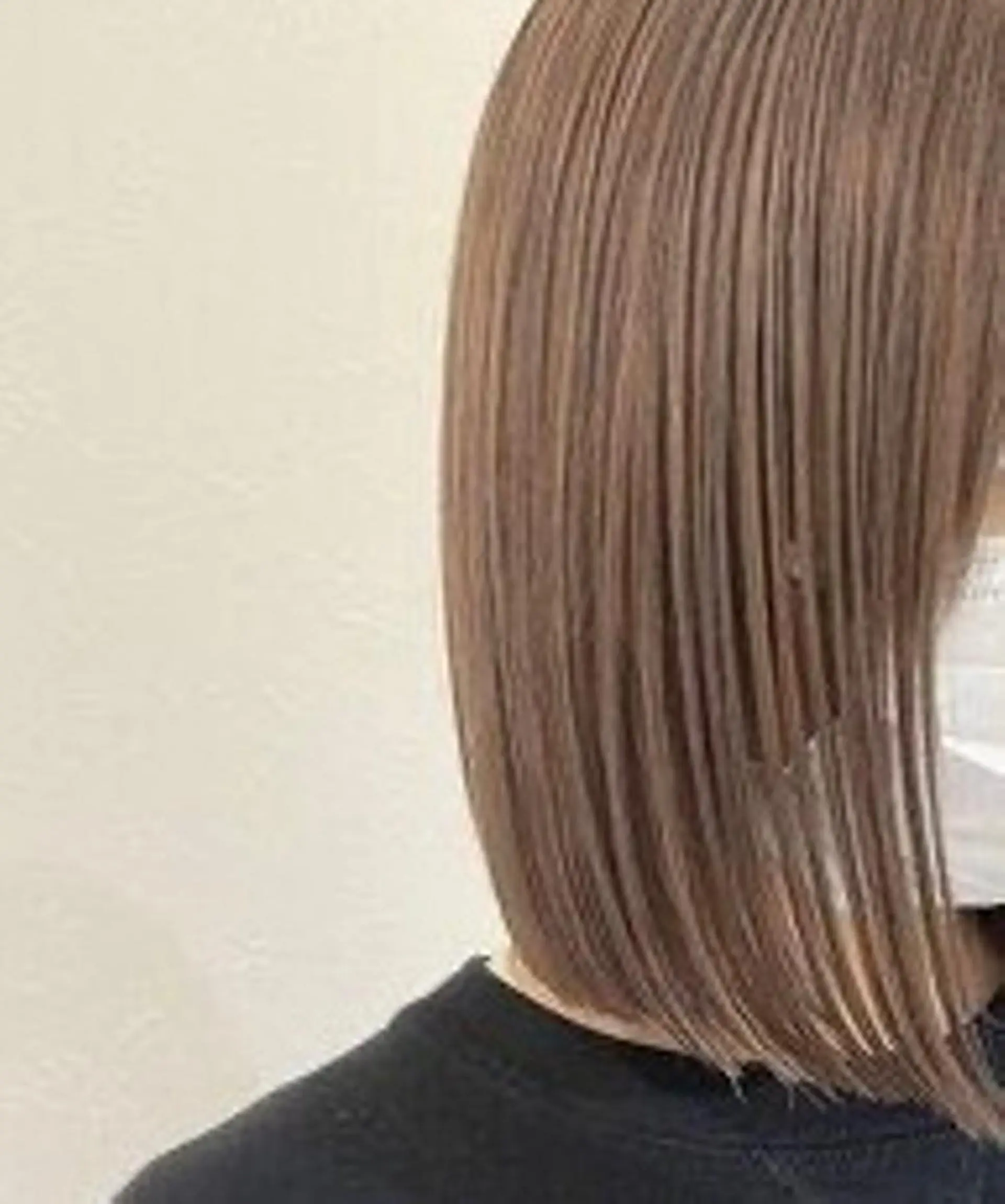 ミディアム カラー 🌟デザインカラー 久保悠那のヘアスタイル