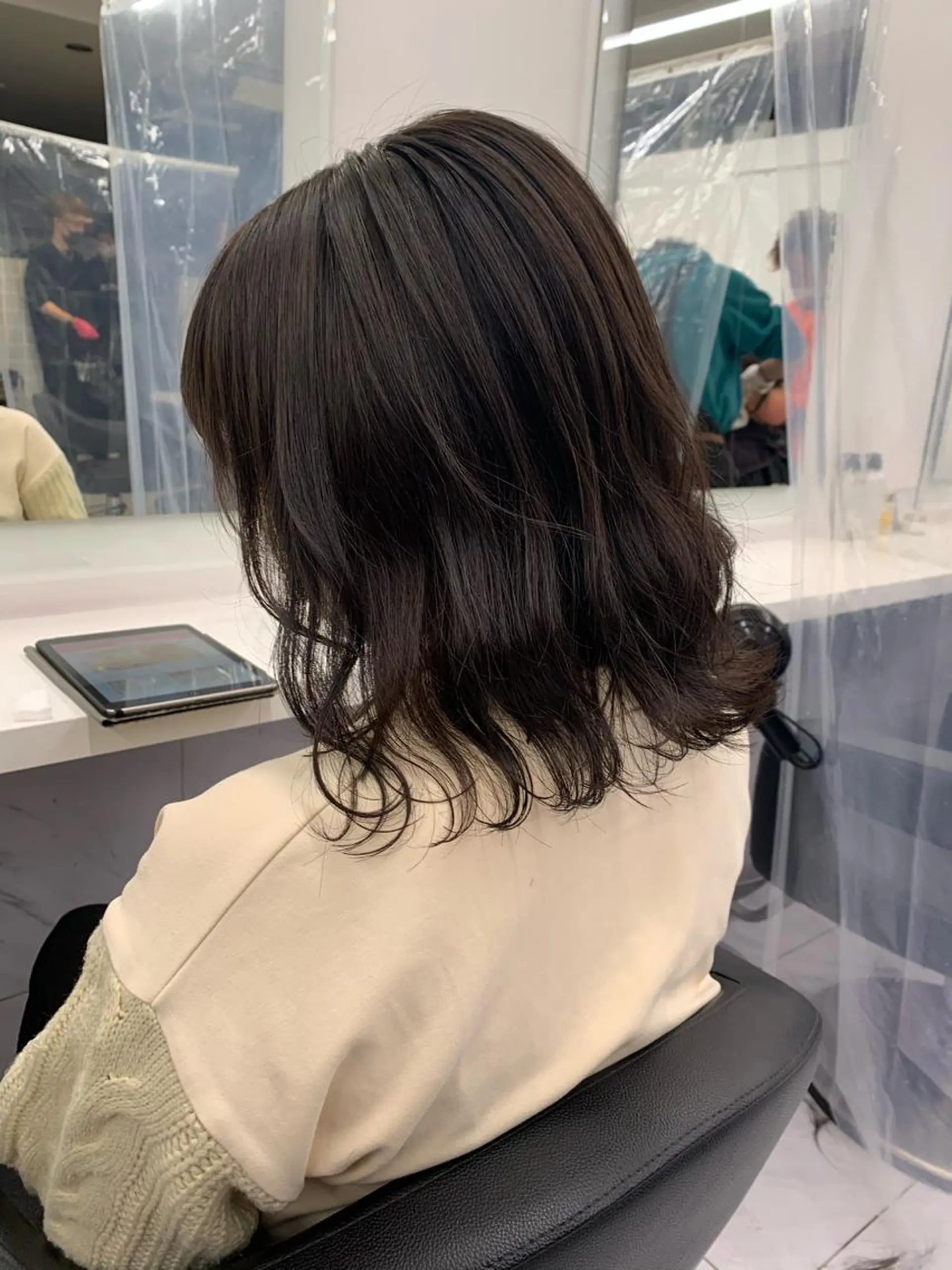 ミディアム 【美容室が苦手な方 専問美容室】MIHOのヘアスタイル