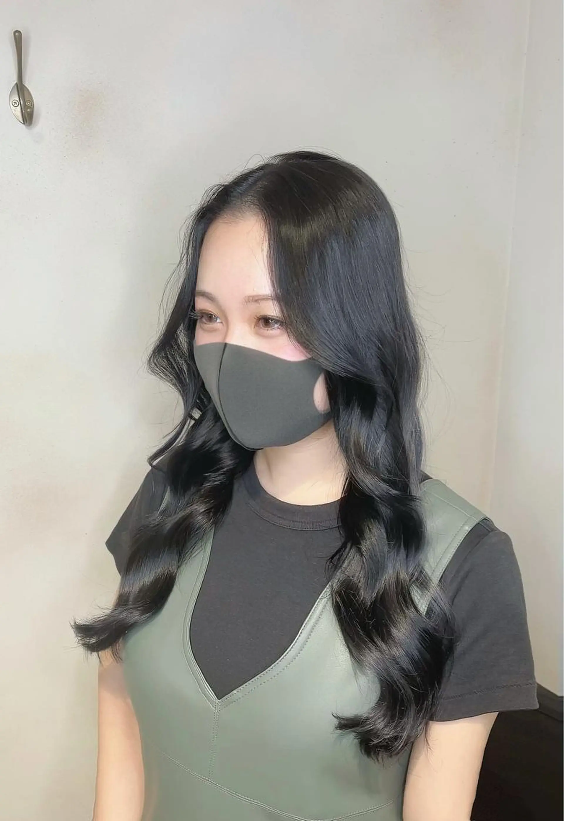 ロング カラー 泉 堅也のヘアスタイル