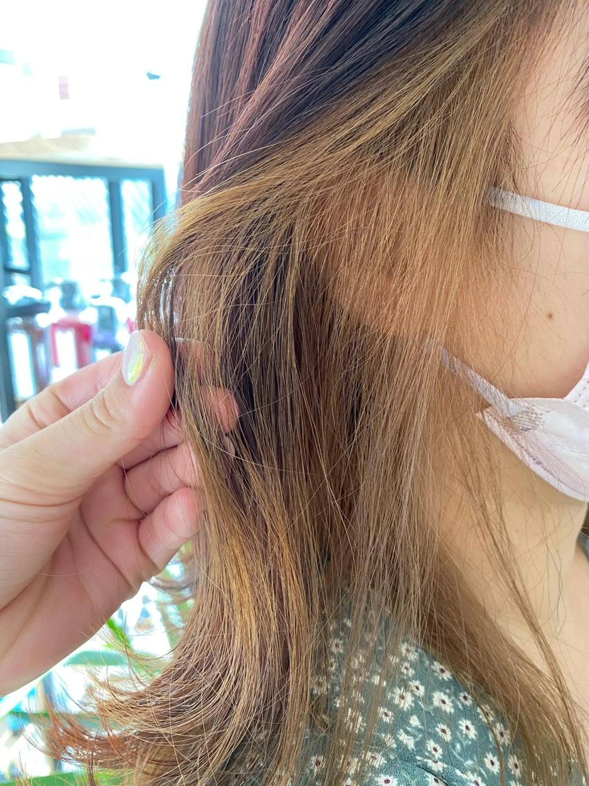 セミロング カラー 🕶️佐藤 海李🐏のヘアスタイル