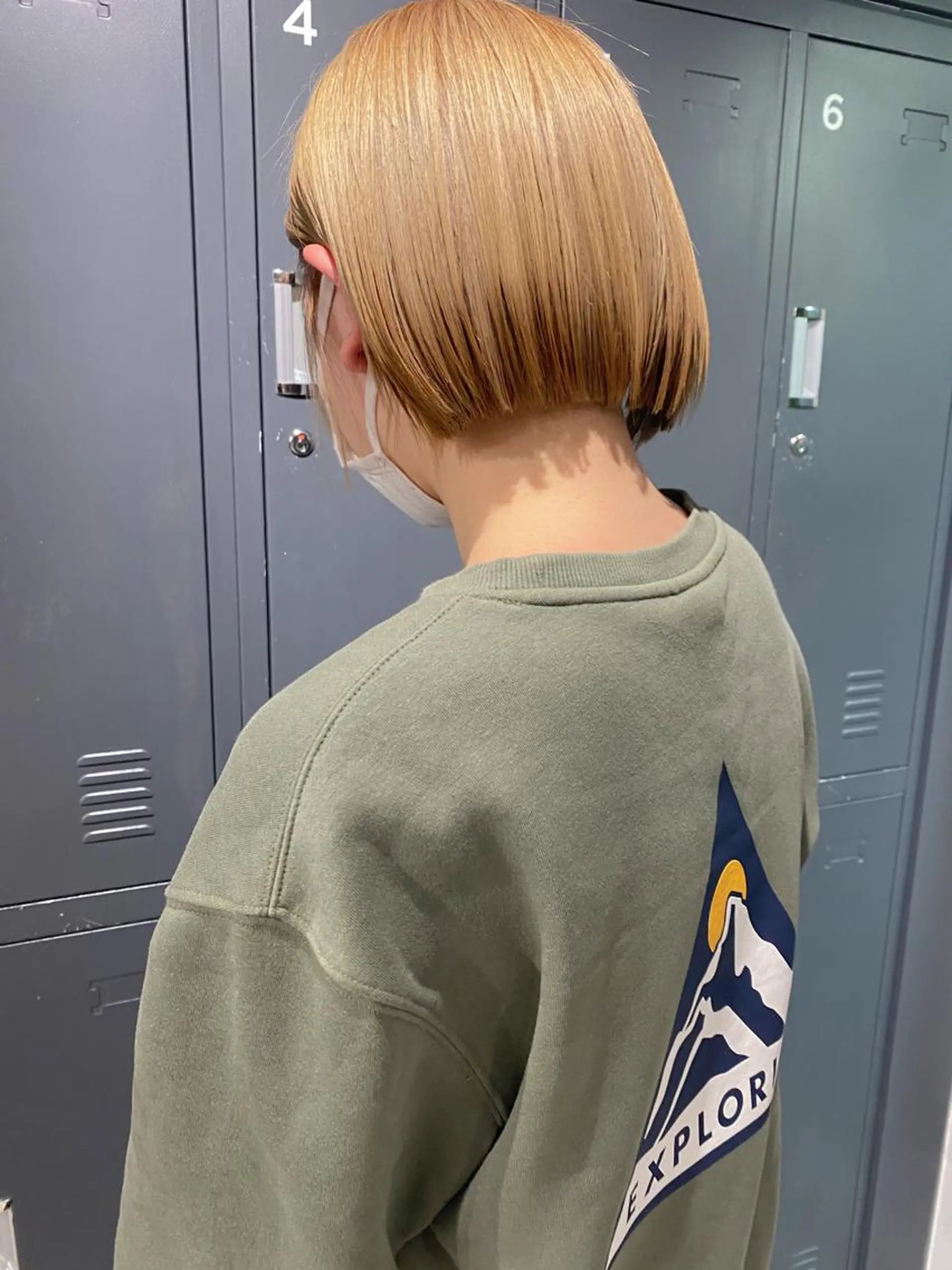 ショート カラー ヘアアレンジ ベージュカラー ボブ カット ヘアカラー #ブリーチカラー Akihoのヘアスタイル