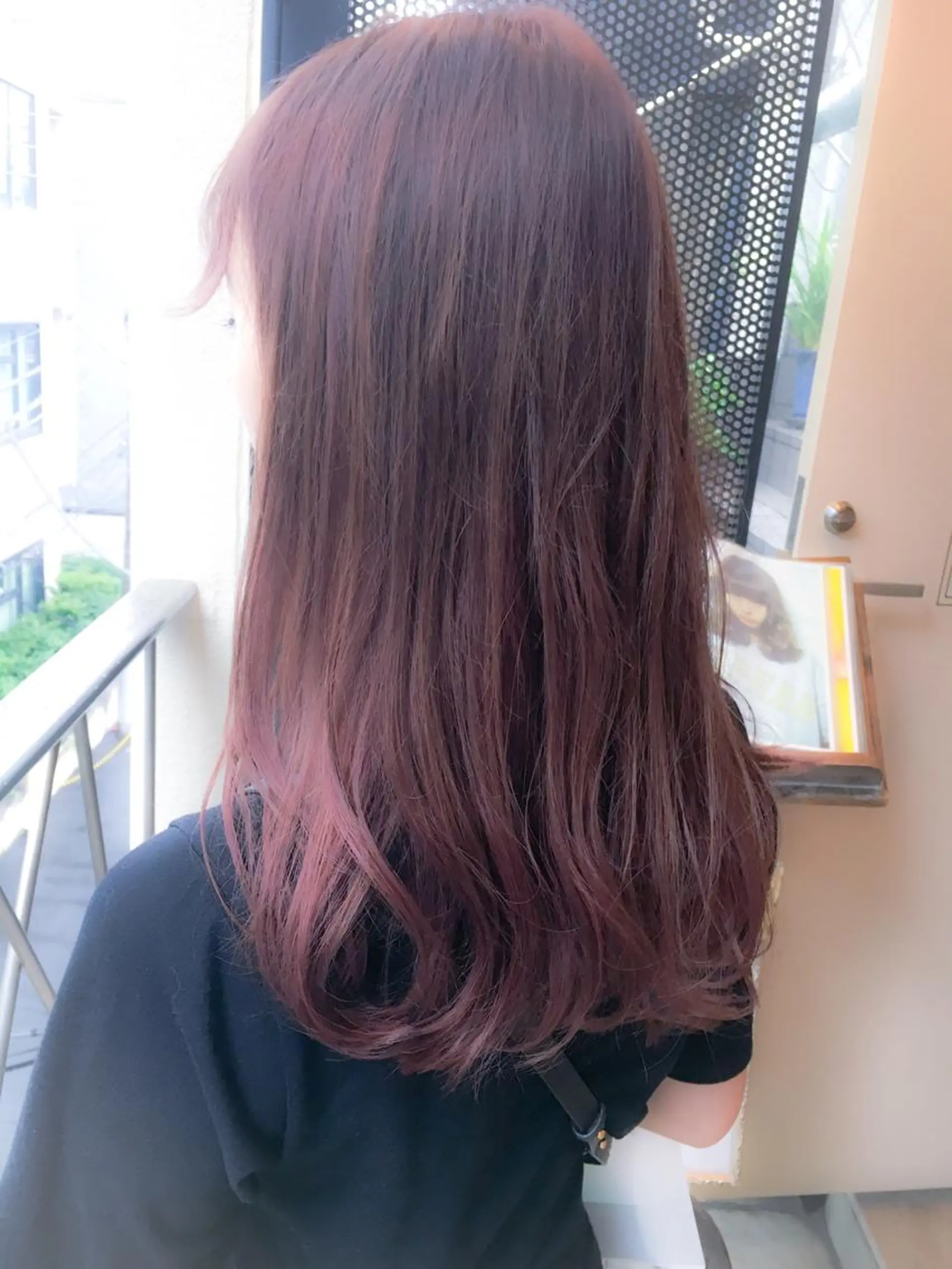 ロング カラー グラデーションカラー ピンクカラー 北條 優輝のヘアスタイル