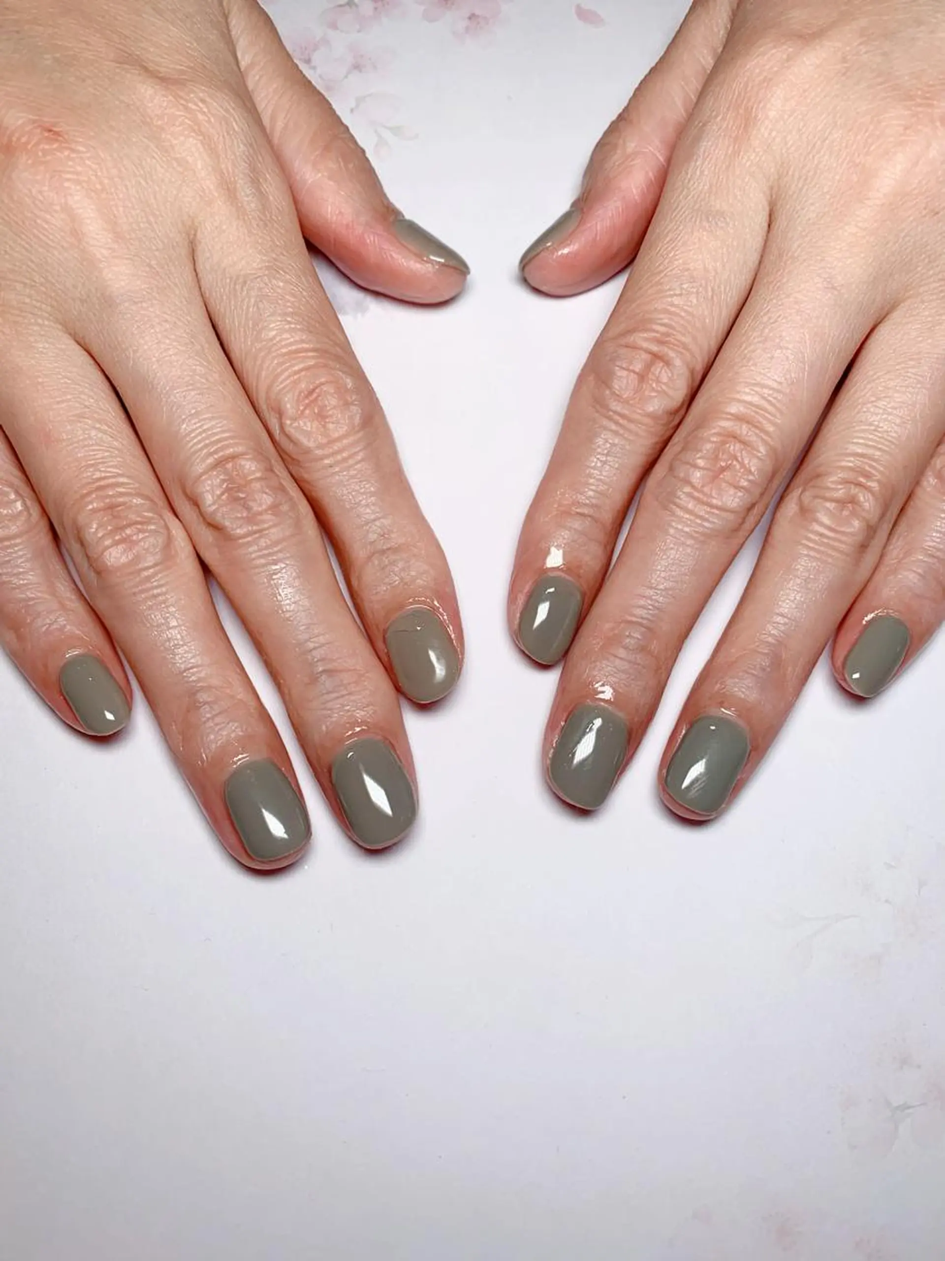 ネイル miu miu大塚店所属・miu miuのネイルデザイン