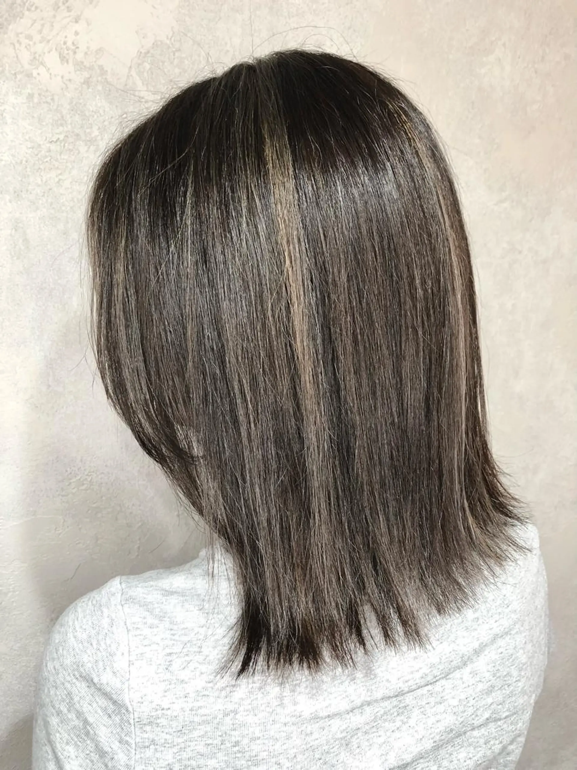 ミディアム ハイライト 💗艶カラー💗 CECILのヘアスタイル