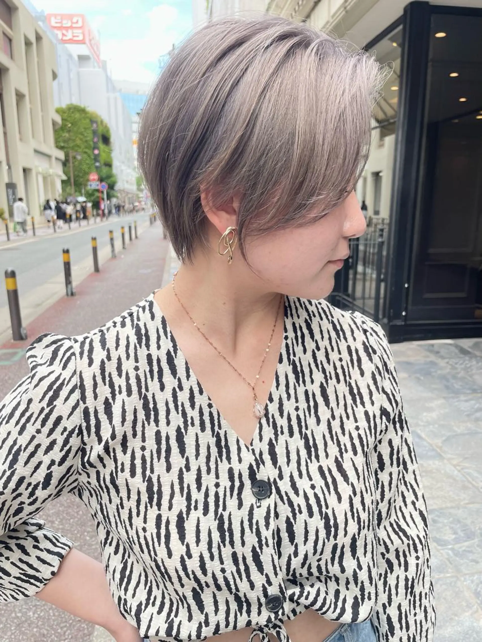 ショート カラー ヘアカラー トリートメント 髪質改善will hairdesignのヘアスタイル