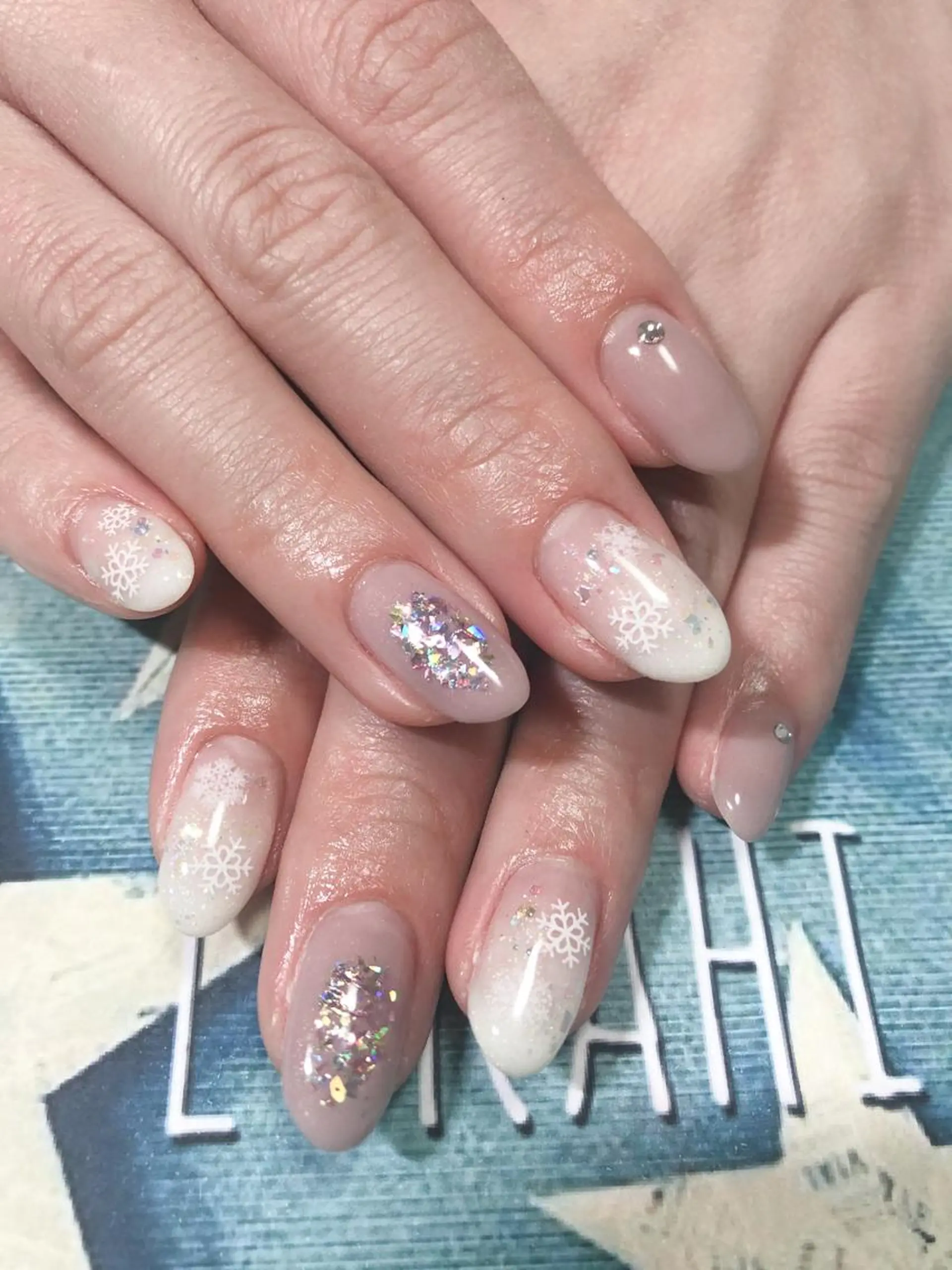 ネイル ハンドネイル フットネイル Lokahi NAILのネイルデザイン