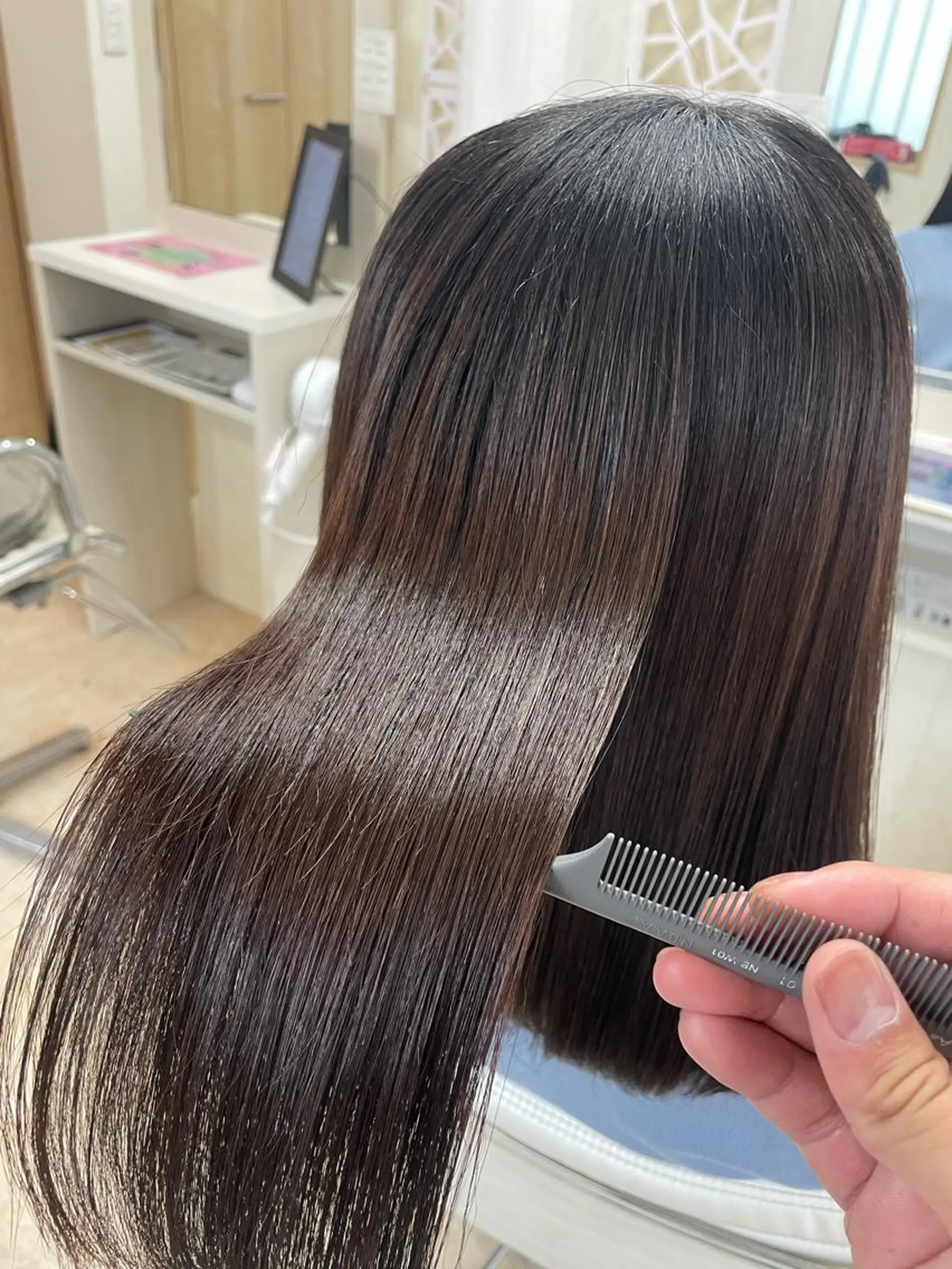 セミロング カラー ケアブリーチ /髪質 改善/古橋圭史郎のヘアスタイル