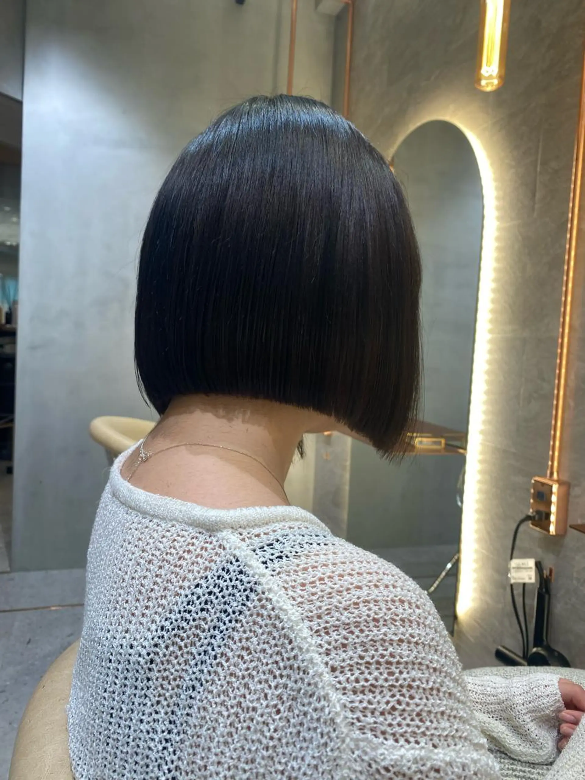 ショート カット ボブ／レイヤー／髪質 改善/縮毛矯正／銀座のヘアスタイル