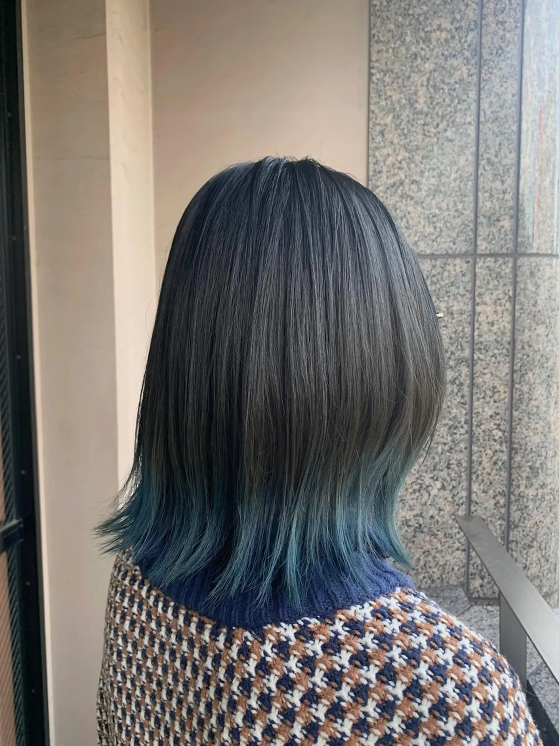 ミディアム カラー ブルーカラー ヘアカラー yuri🌼 NUMBER 天王寺のヘアスタイル