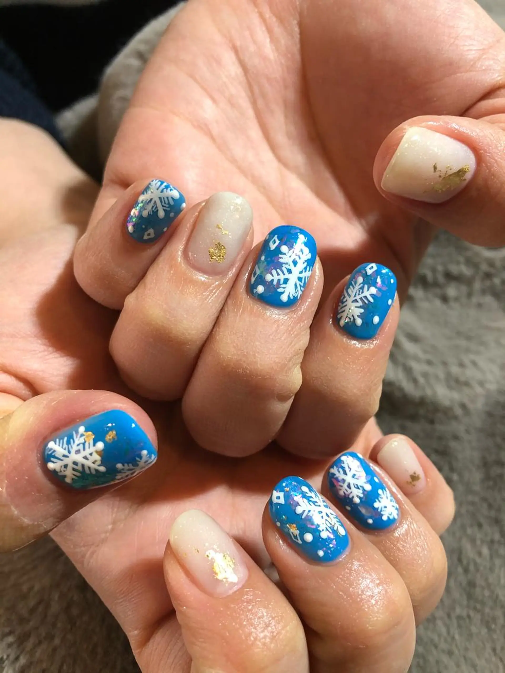 ネイル ハンドネイル EARTH上尾店所属・藤倉 千恵美のネイルデザイン