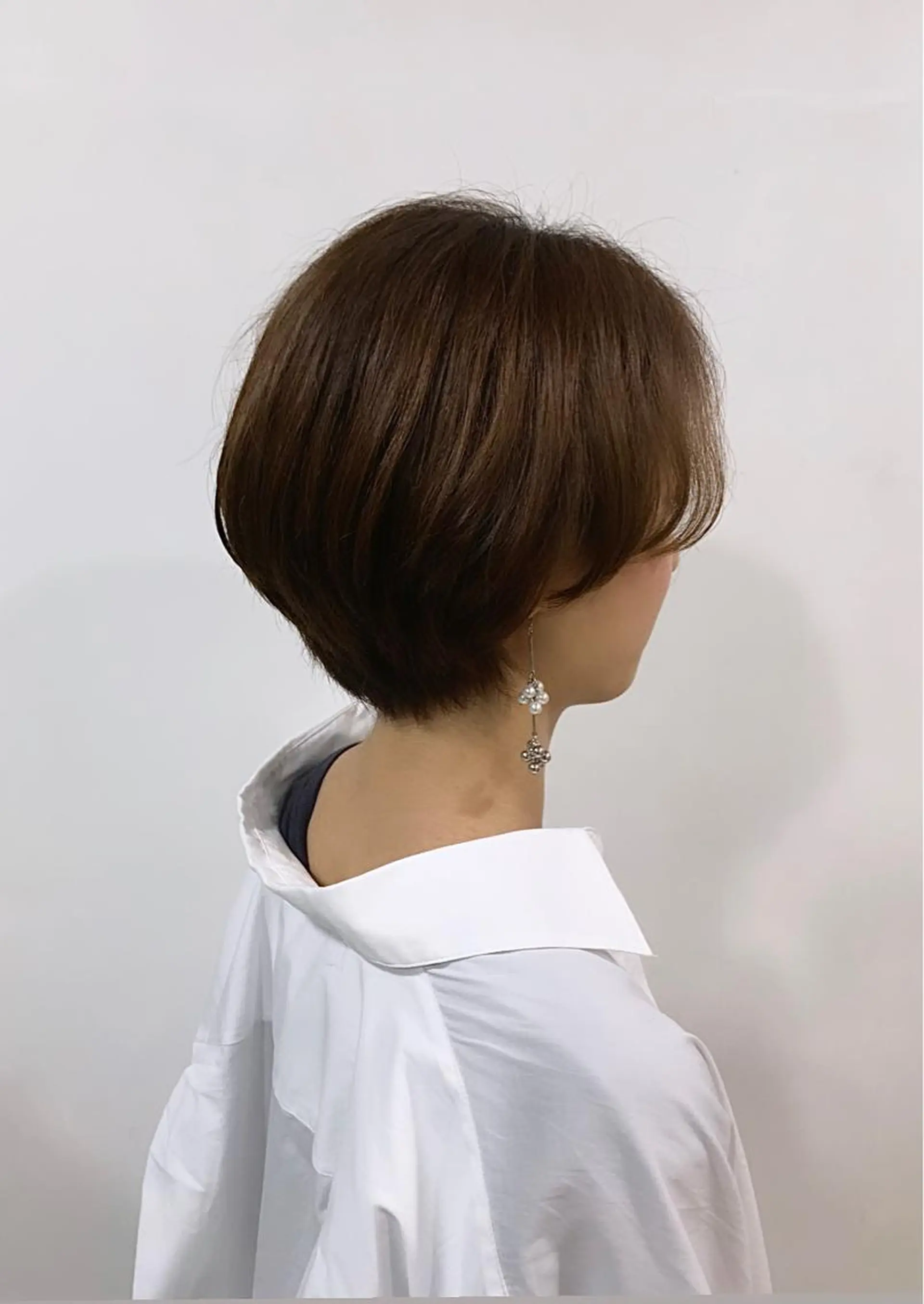 ショート 間水 和樹のヘアスタイル