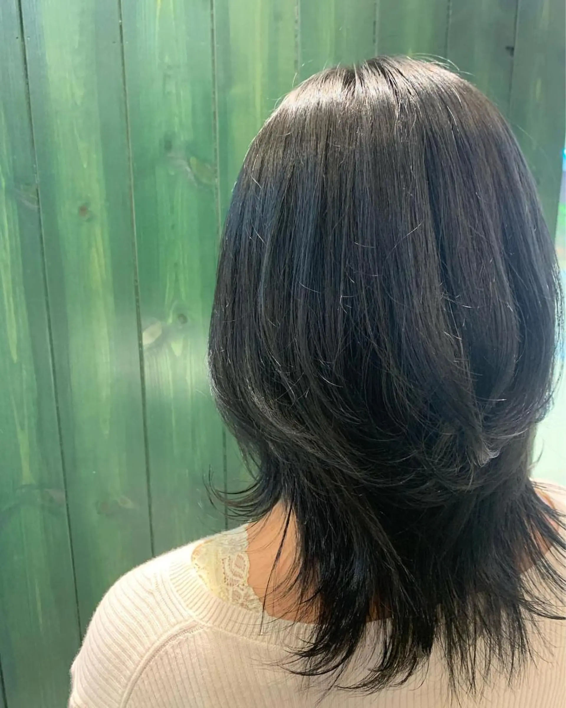 ミディアム カット トリートメント レイヤーカット・ 縮毛矯正 星野のヘアスタイル