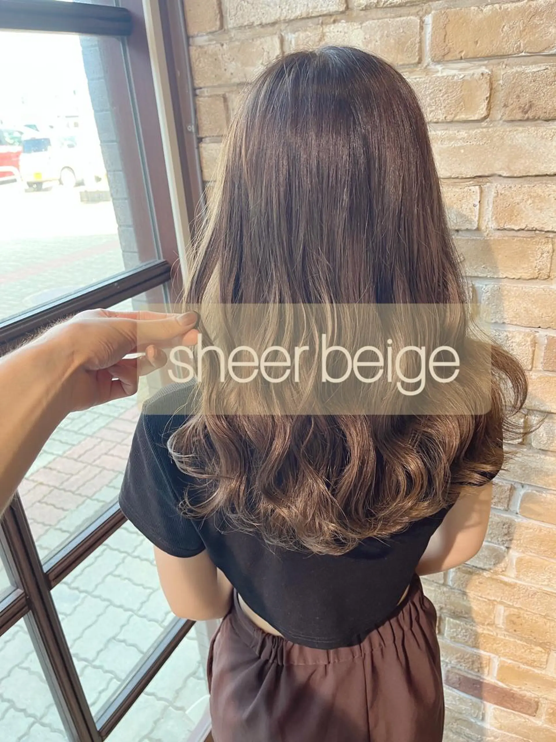 ロング ヘアカラー 🧡ミルクティー/ レイヤー🧡ショウナのヘアスタイル