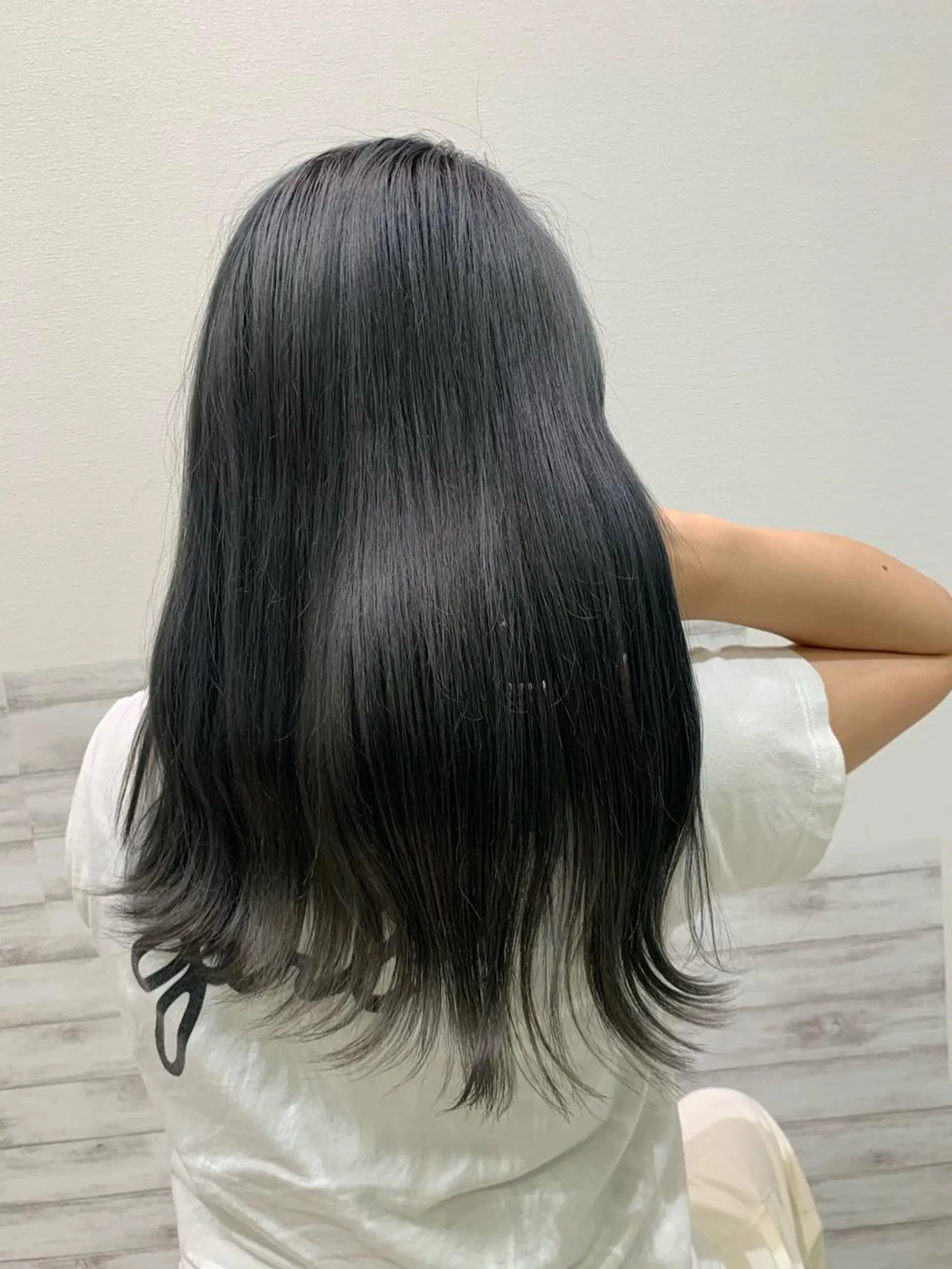 ロング 日野・八王子縮毛矯正 ワタナベリョウマのヘアスタイル