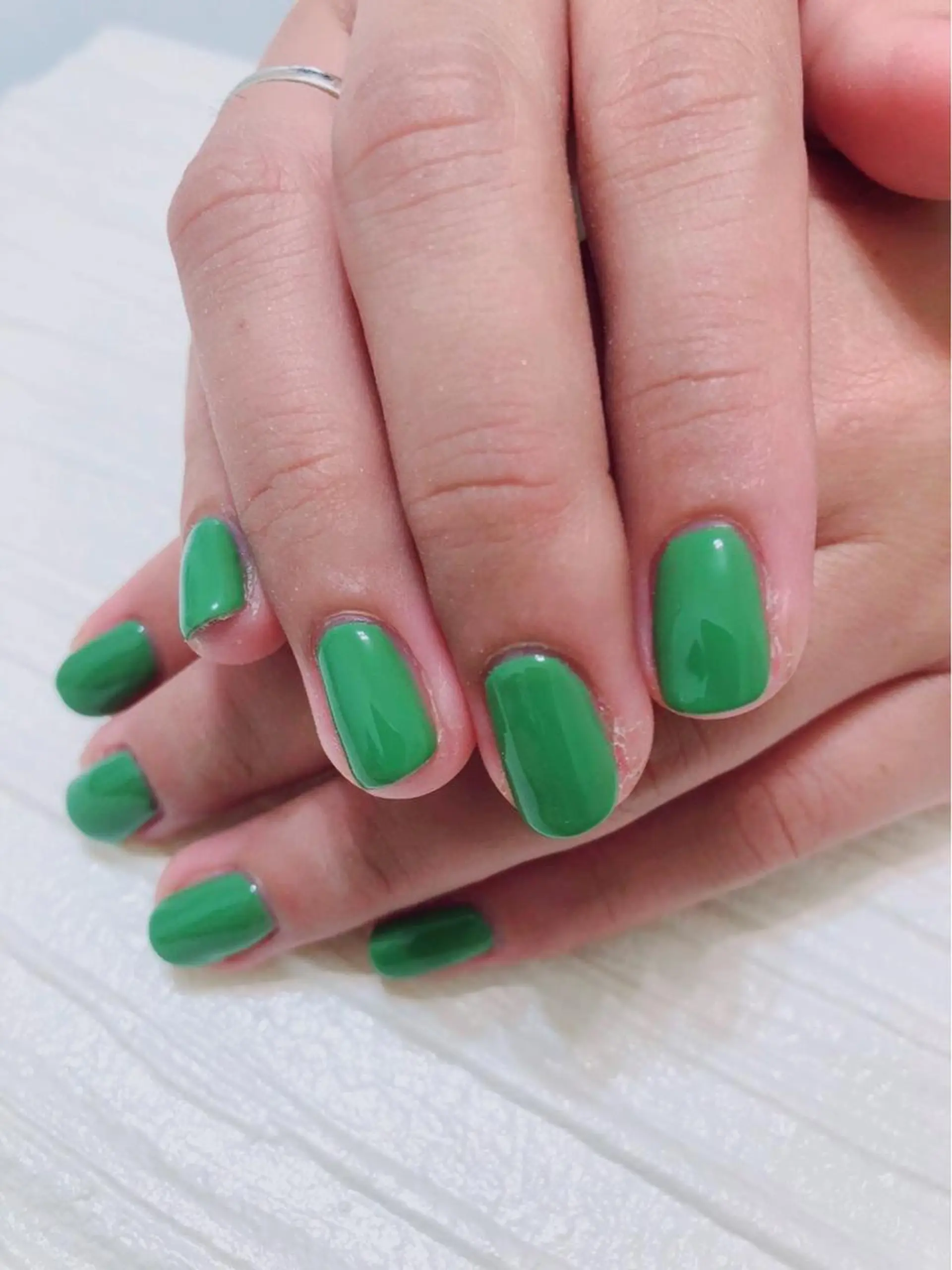 ネイル フレンチネイル グリーン ワンカラーネイル 夏ネイル ハンドネイル ere beauty yukiのネイルデザイン