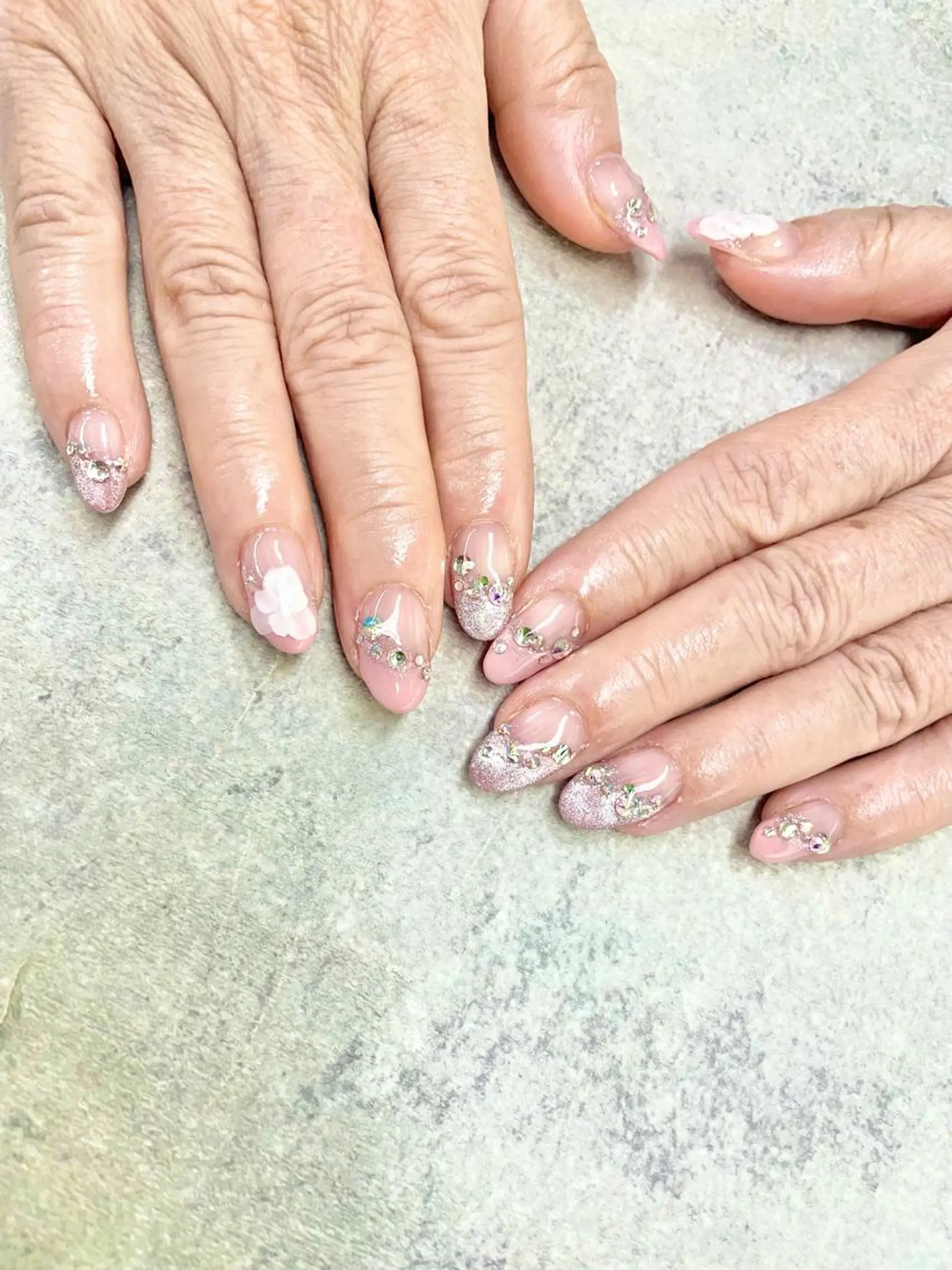 ネイル アートネイル フレンチネイル ジェルネイル マグネットネイル オフィスネイル ハンドネイル ハンドケア FASTNAIL PLUS 新宿店のネイルデザイン