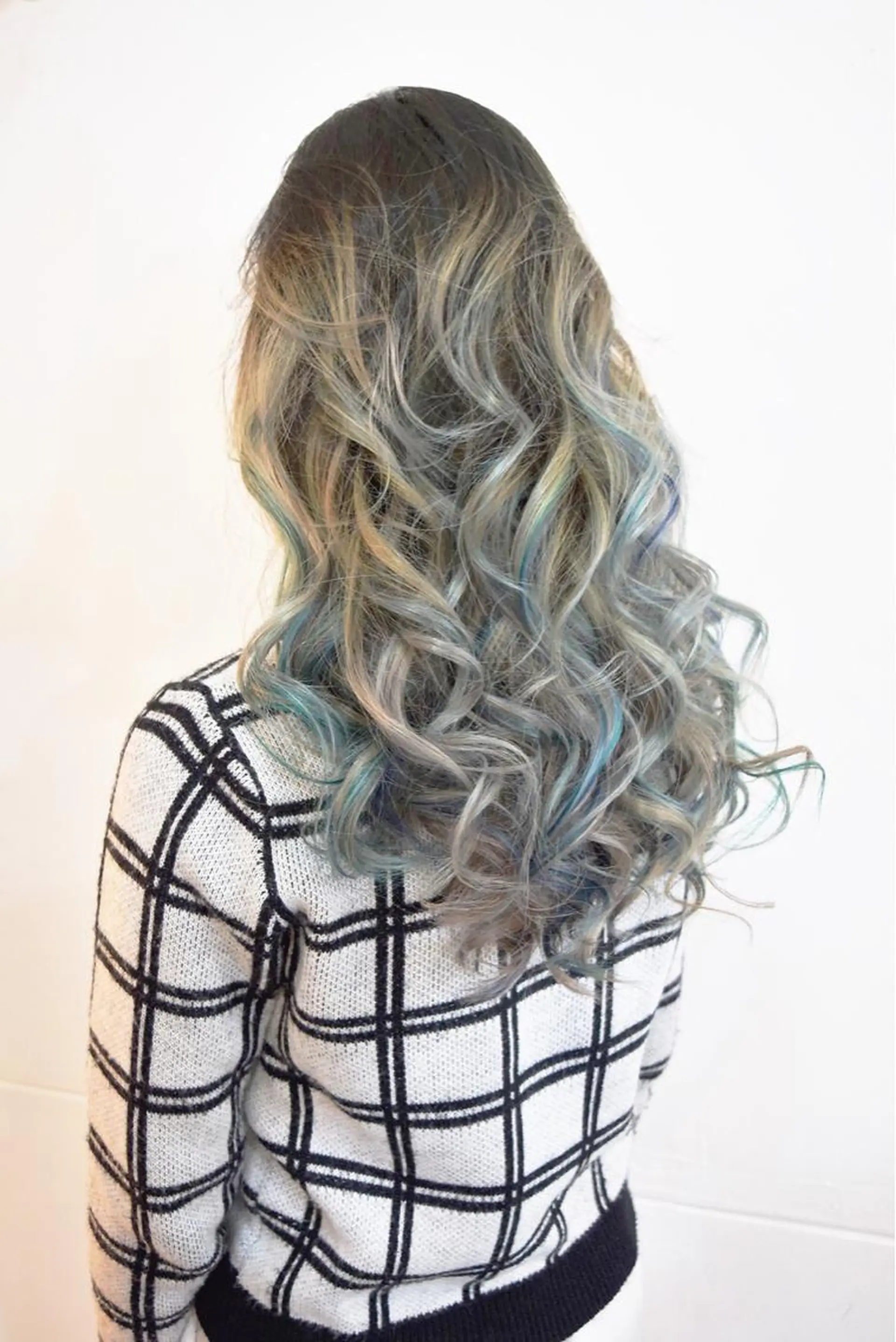 セミロング カラー アッシュ ベージュカラー グラデーションカラー ハイライトカラー イルミナカラー ☆est hair☆ 新宿ナプラスタジオのヘアスタイル