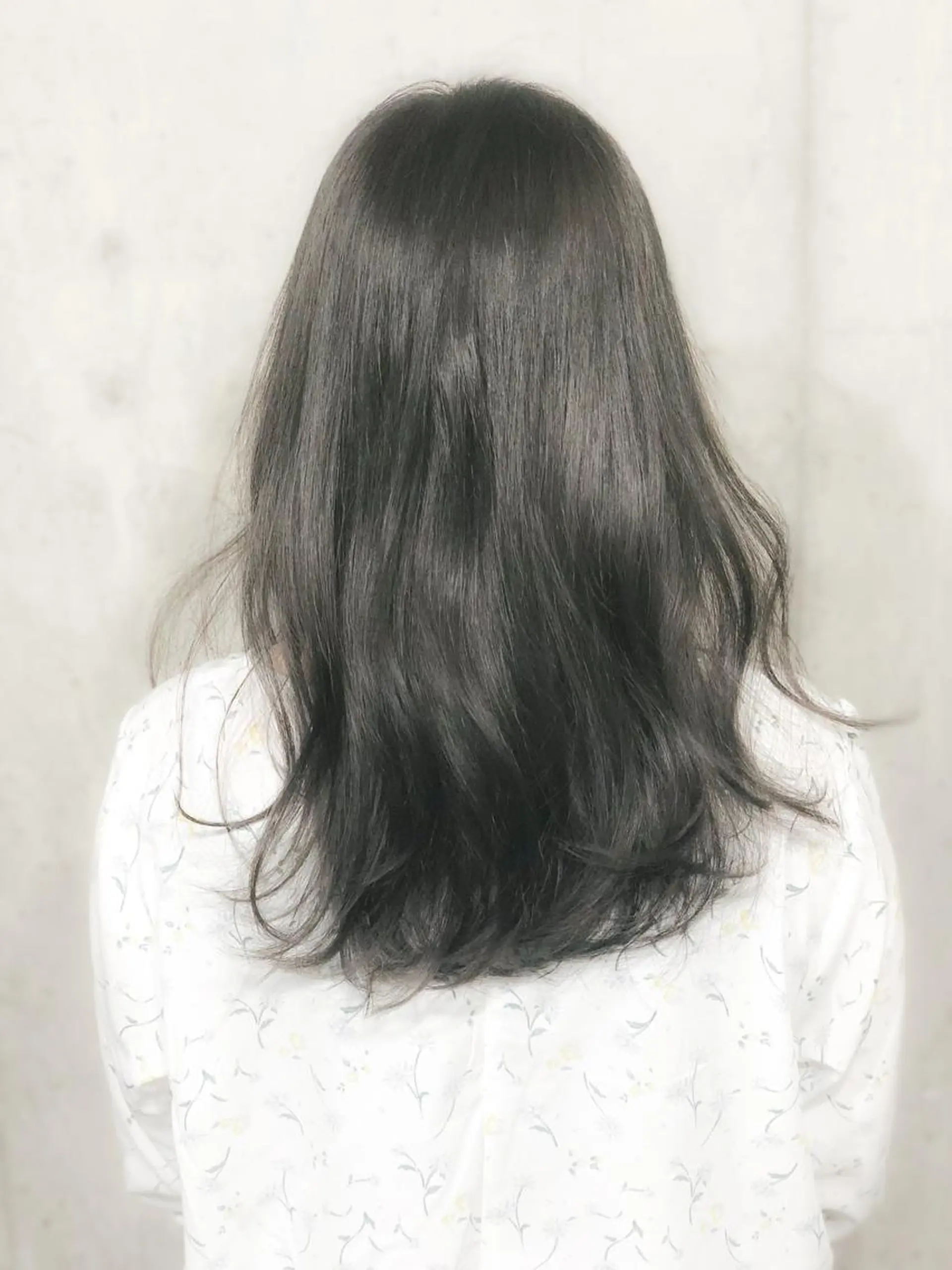 カラー グレージュ 北條 優輝のヘアスタイル