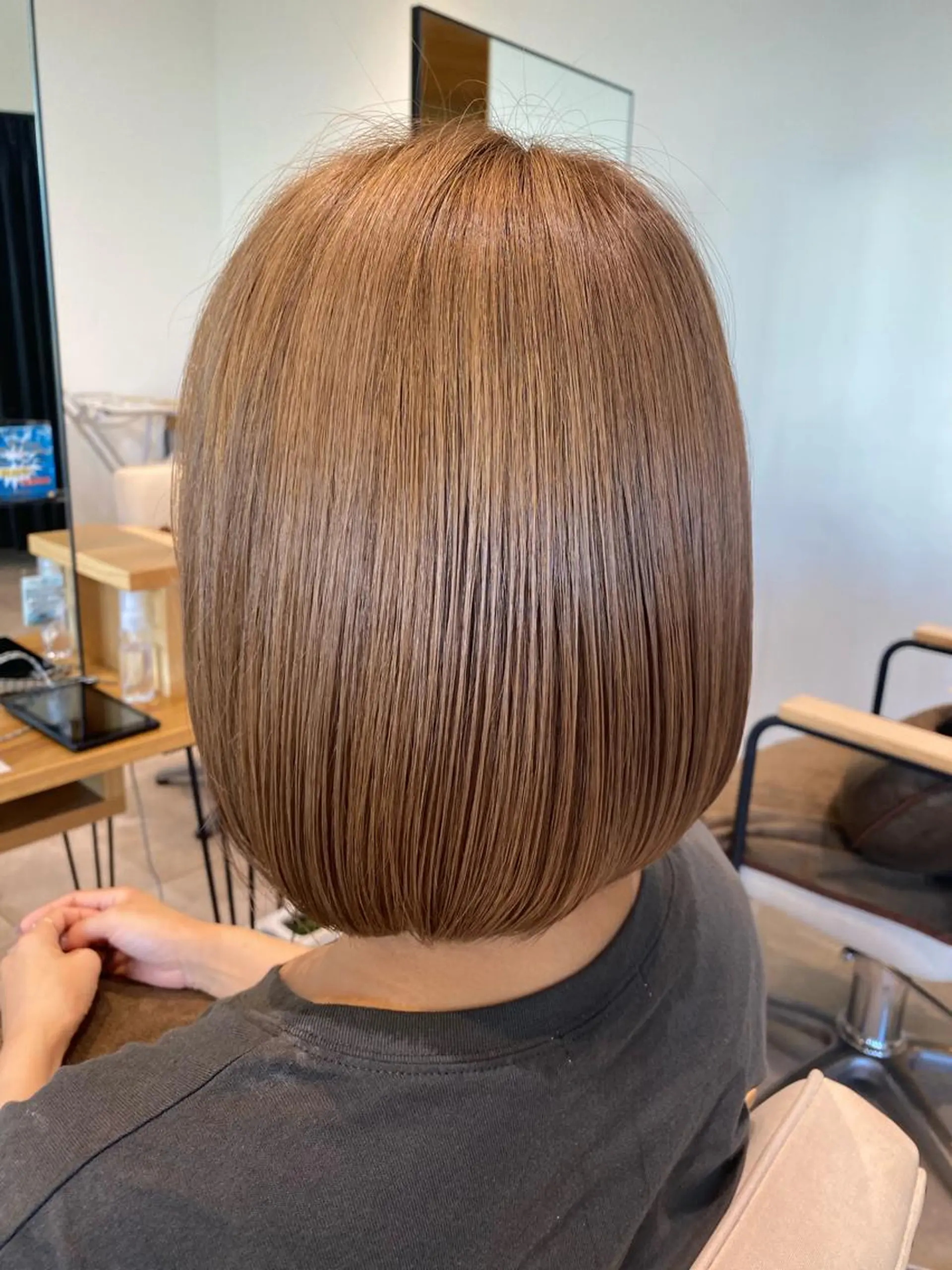 カラー 南上 野々佳のヘアスタイル