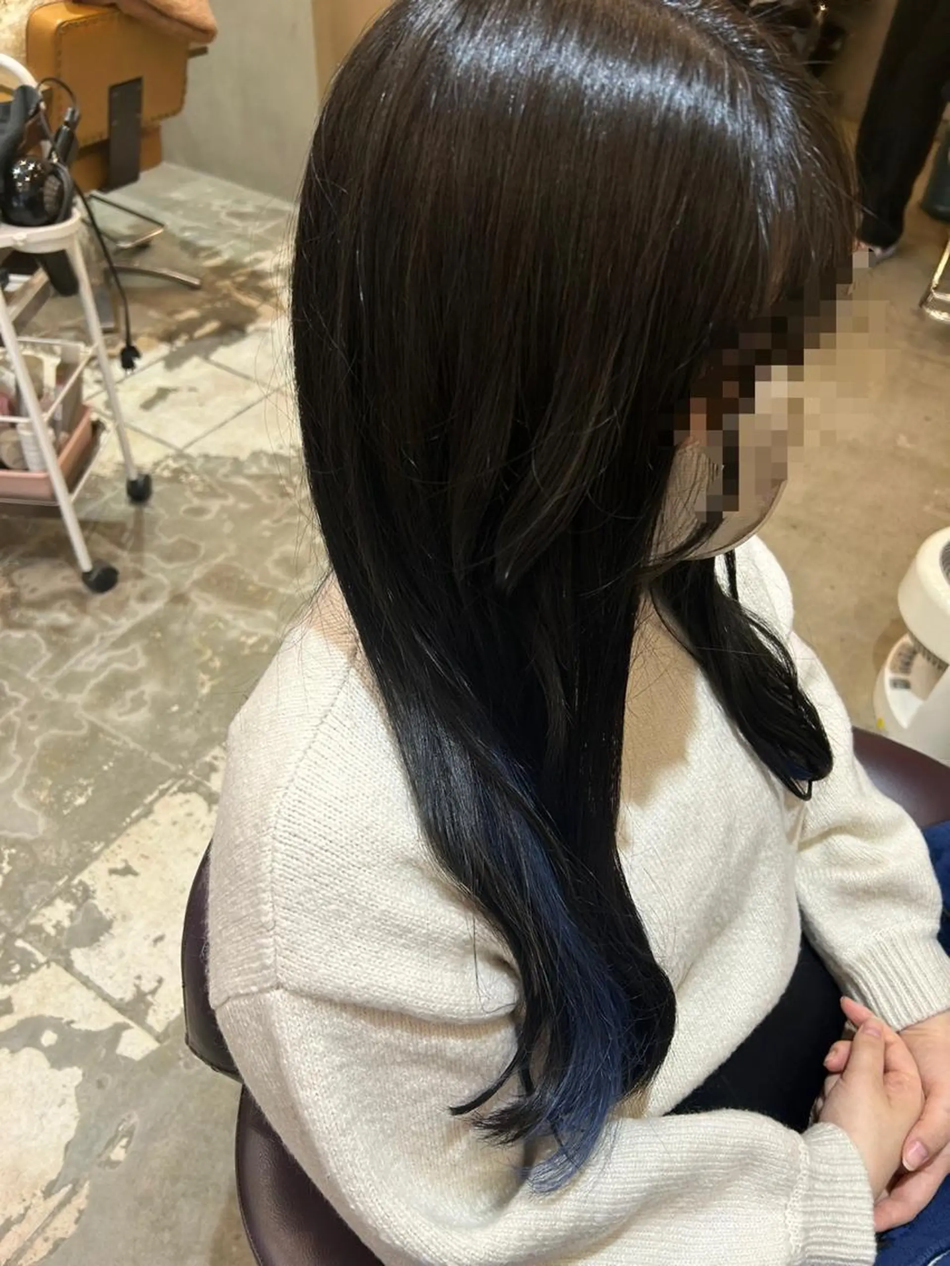 セミロング カラー カット ヘアカラー トリートメント 若狭 彩花のヘアスタイル