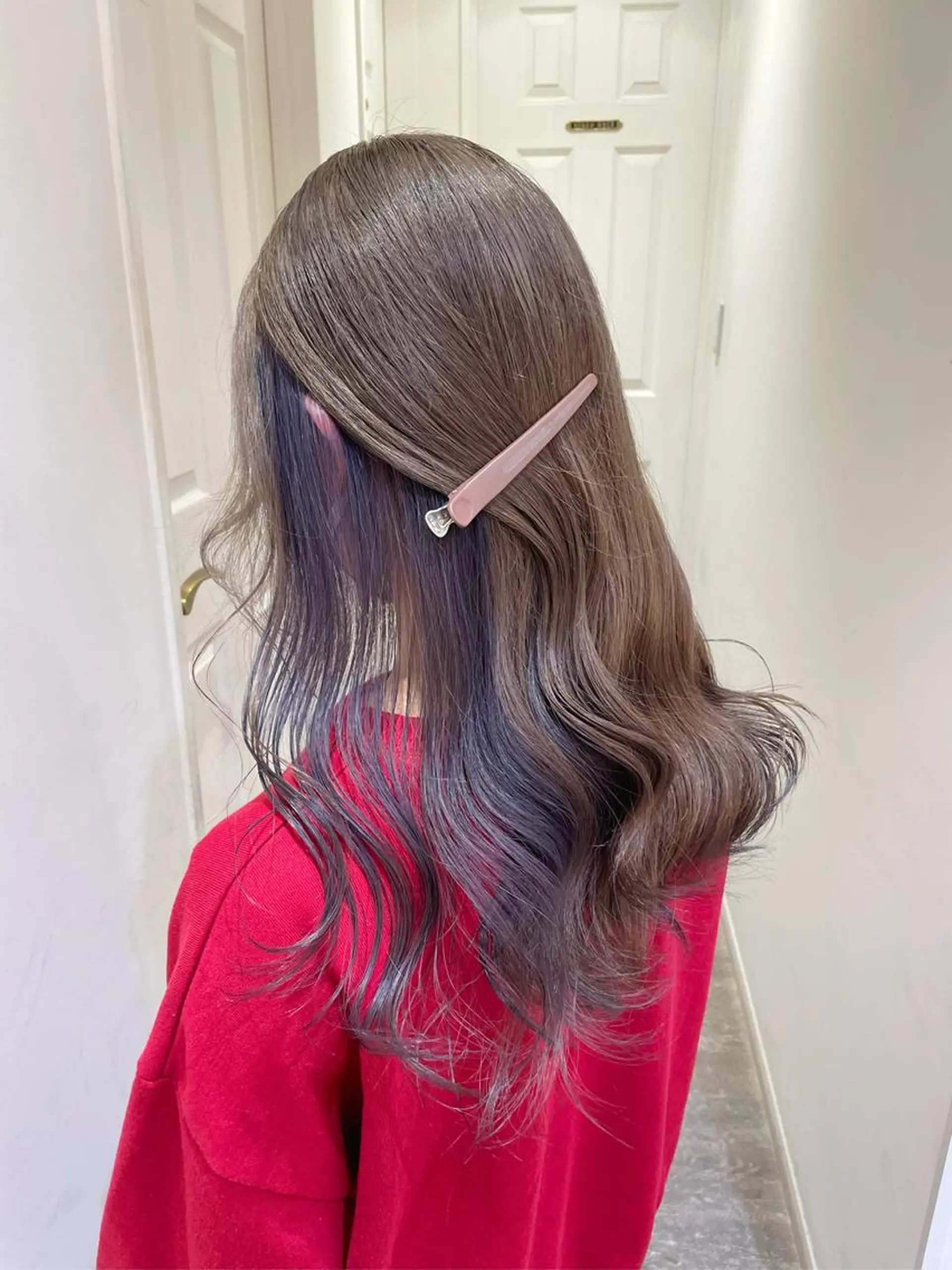 ロング カラー ブルーカラー インナーカラー エクステ/ハイトーン 🐏☁️miminaのヘアスタイル