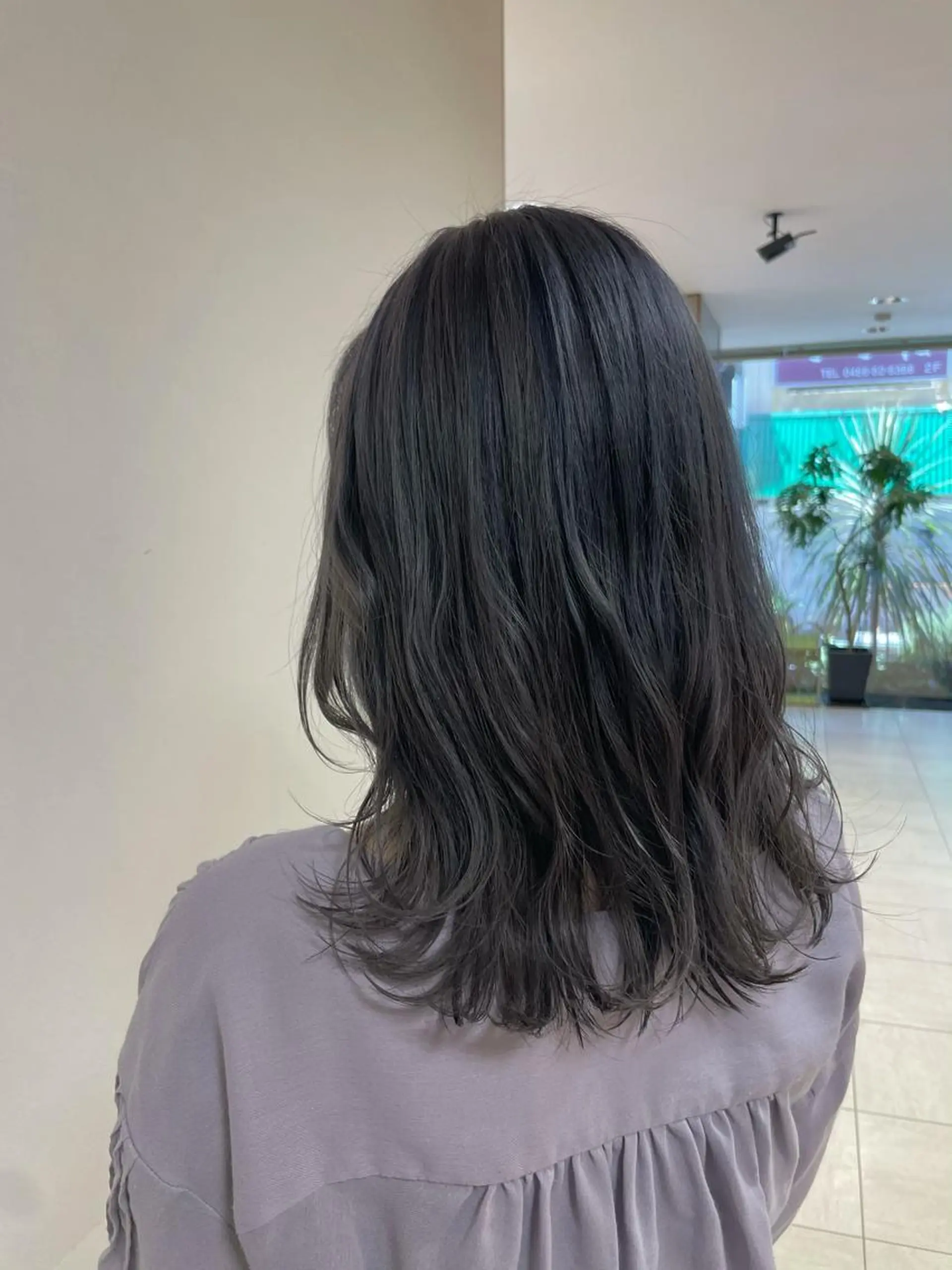 セミロング カラー ヘアアレンジ ヘアカラー トリートメント 【Sweep】おじま のぞみのヘアスタイル