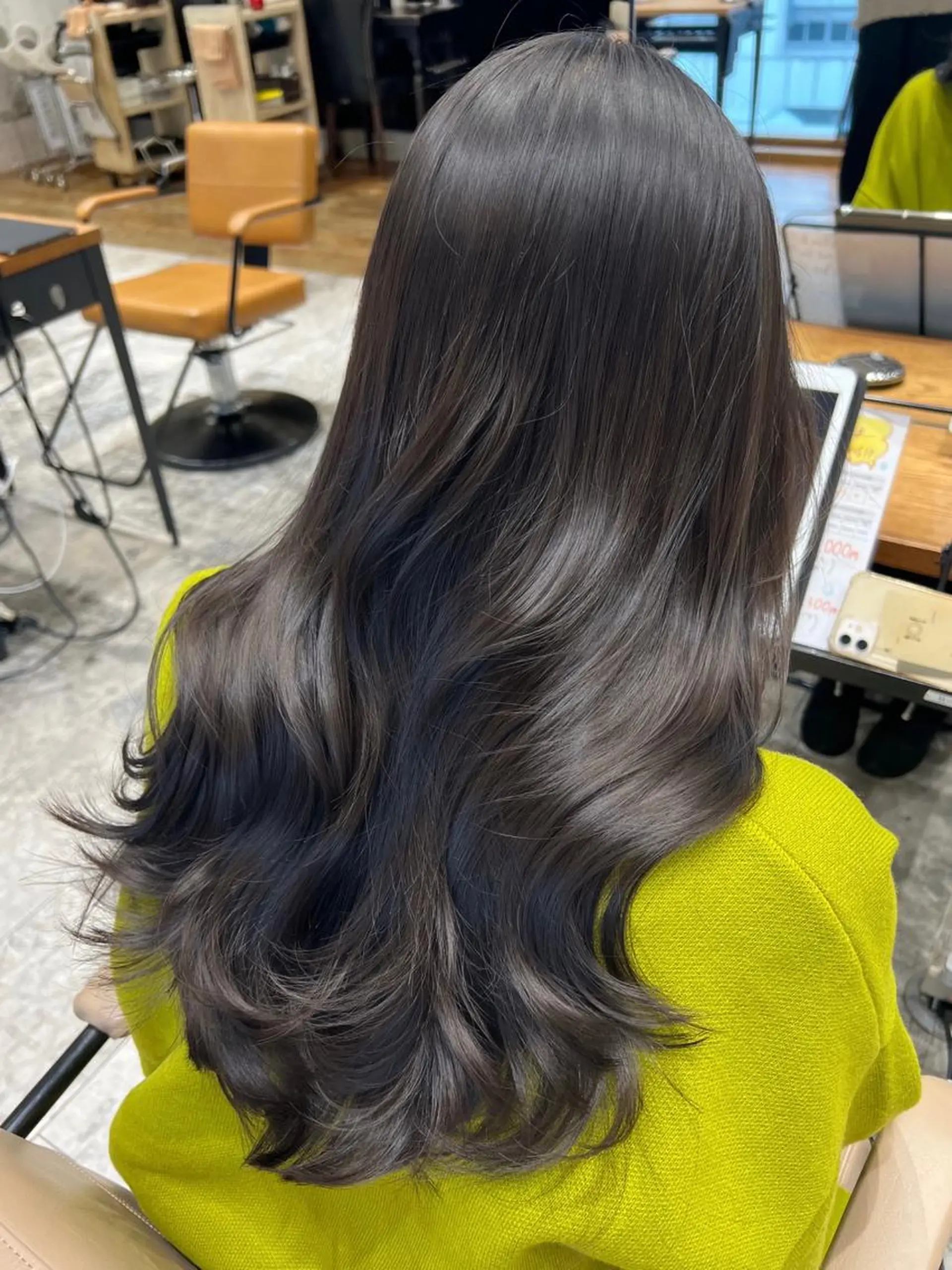 セミロング カラー ヘアアレンジ 韓国風ヘア 似合わせカット 小顔カット 日本一の小顔カット/ ボブ/顔周り/韓国のヘアスタイル