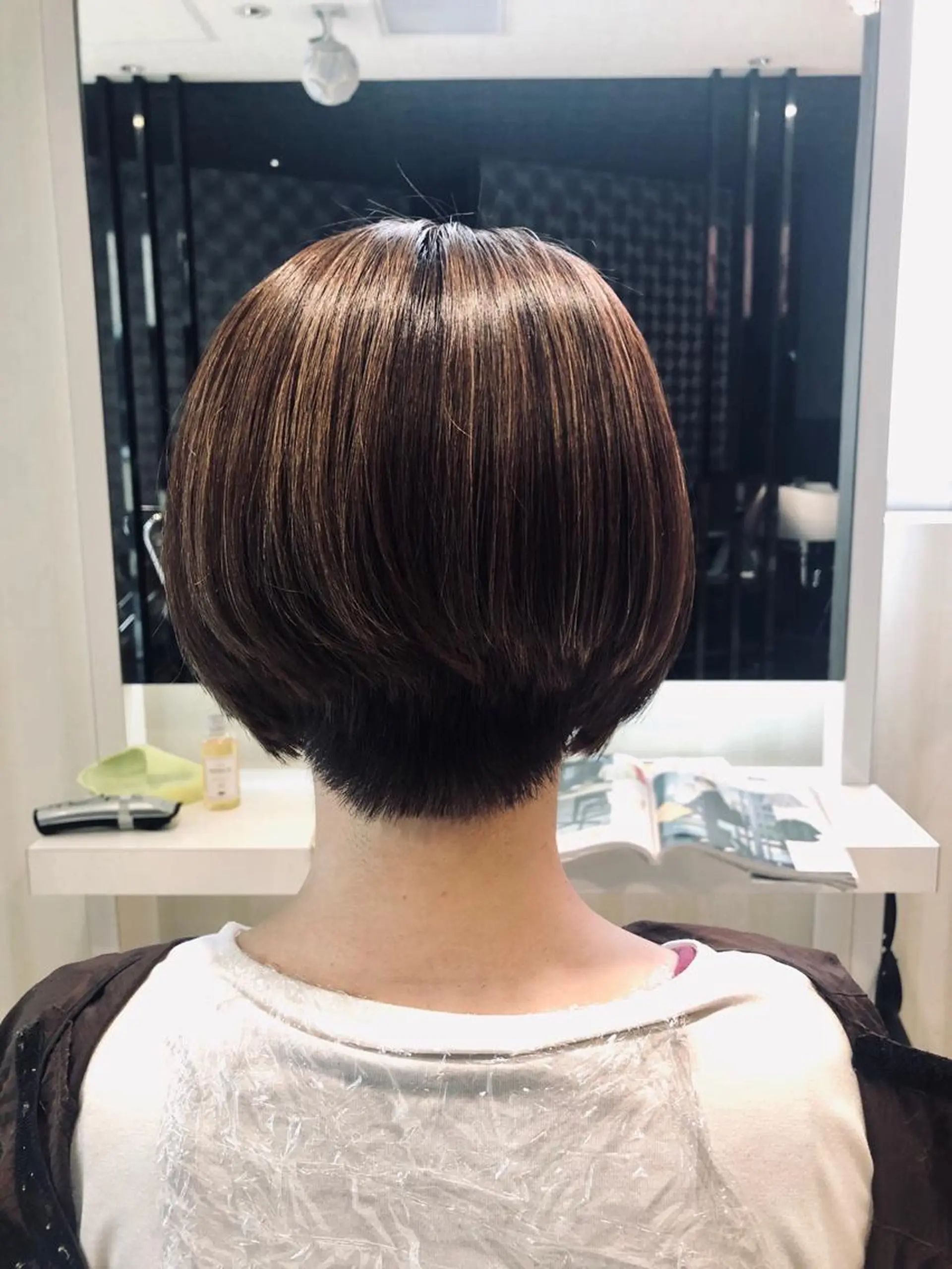 ショート カラー ベージュカラー ハイライトカラー ボブ ハイライト Agu hair Ao 香取佐原店所属・蓑輪 ミノワのヘアスタイル