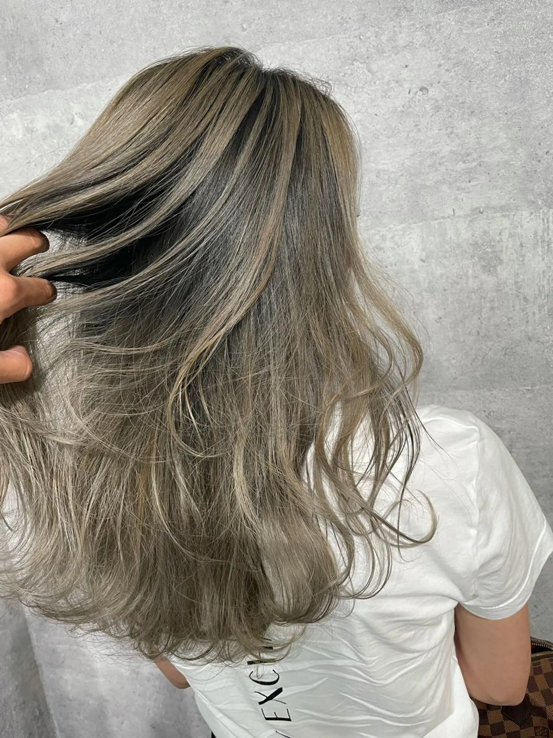 ロング ヘアカラー トリートメント Nero✂︎ officialのヘアスタイル