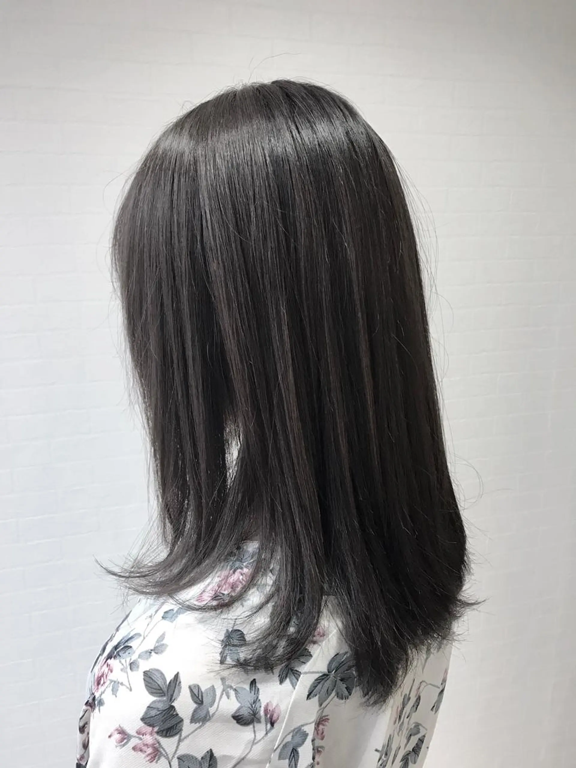 ミディアム カラー 💜ツヤヘアケア🩷 サトウシュンスケのヘアスタイル