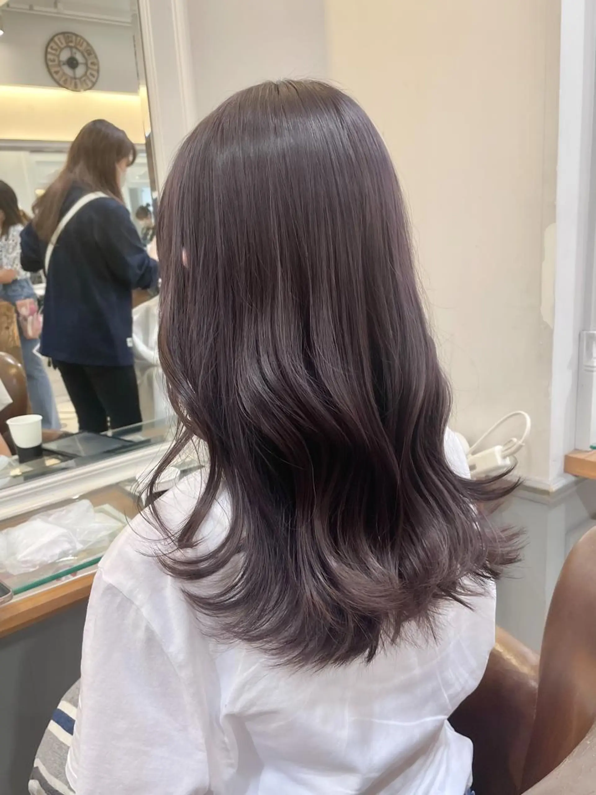 セミロング カラー 透明感カラー グレージュ ラベンダーカラー ラベンダーグレージュ ラベンダーグレー 横浜/レイヤーカット /韓国ヘア/佐藤記正のヘアスタイル