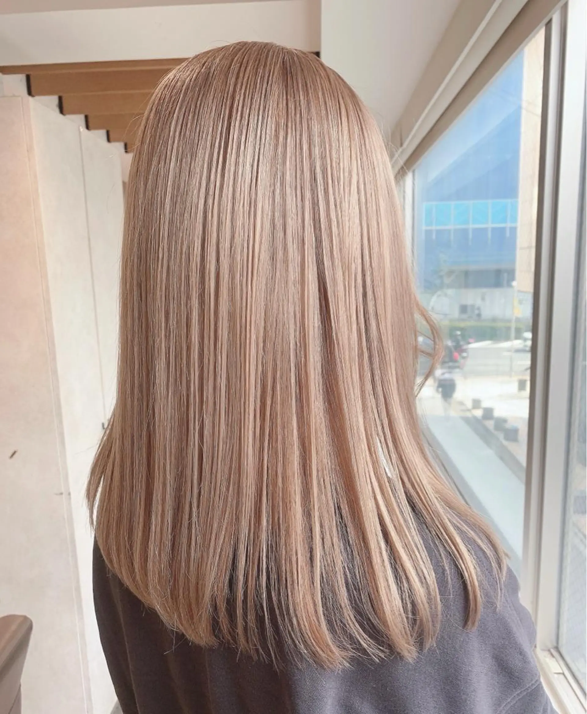 セミロング カラー カット ヘアカラー トリートメント 🌿earth亀有店 【緑髪のノブ】🌿のヘアスタイル