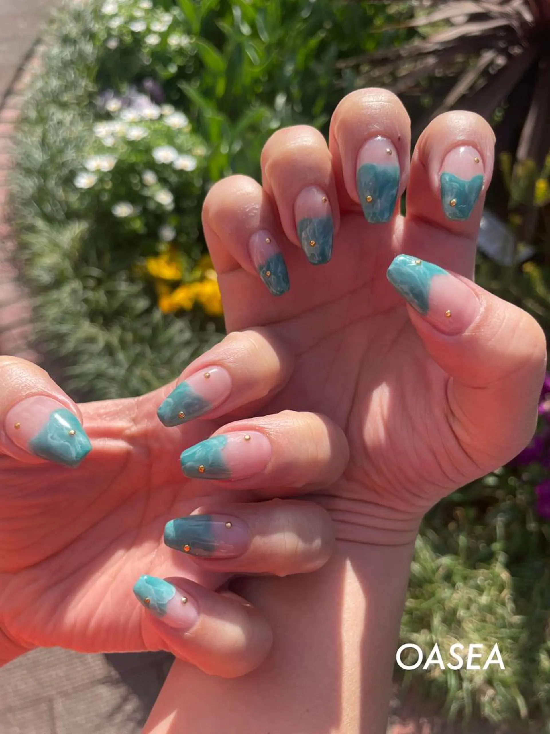 ネイル ハンドネイル 🌞💜 KAORI 🌴のネイルデザイン