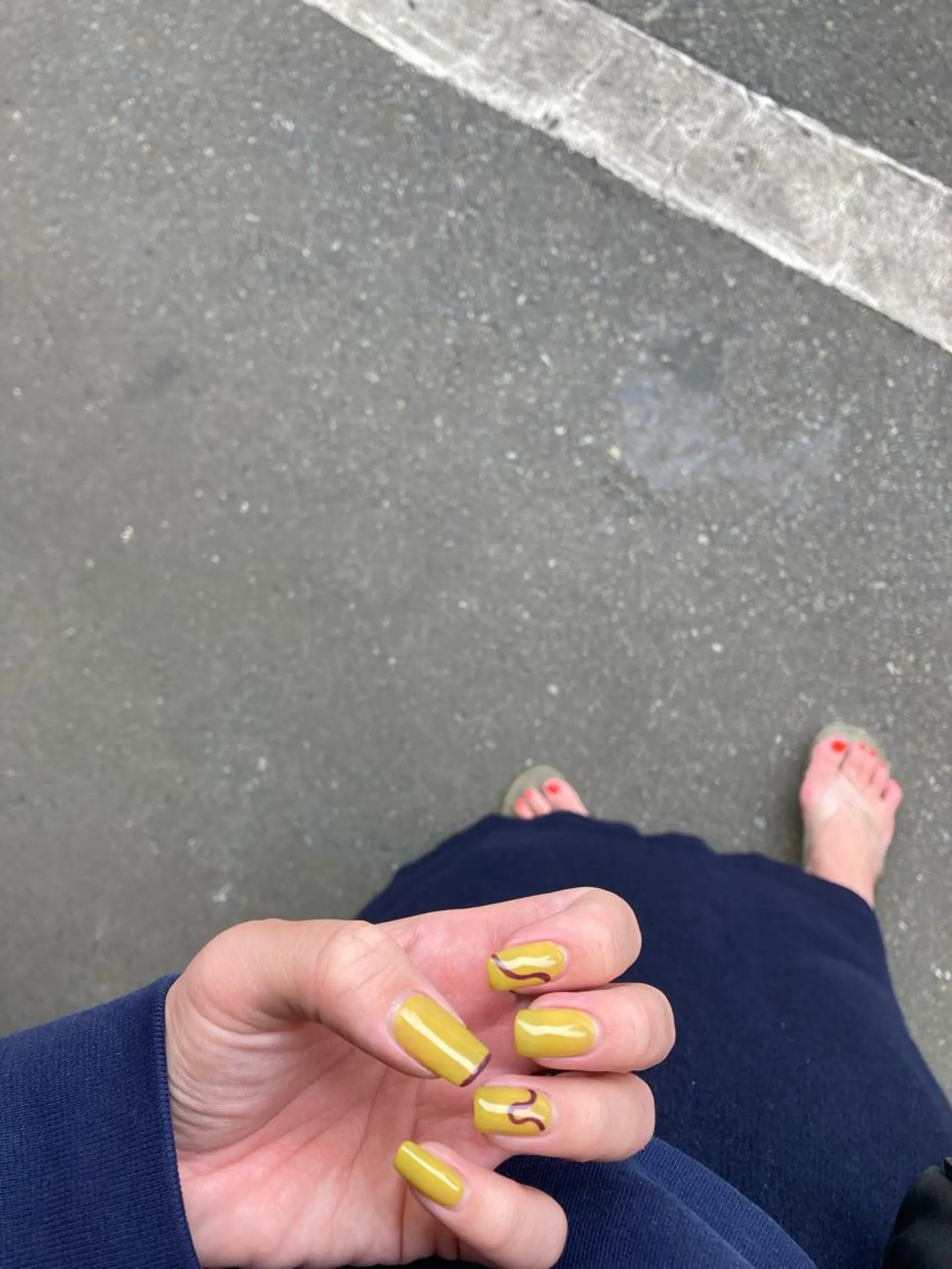 ネイル nailsalon　hue所属・小山 羽奈のネイルデザイン